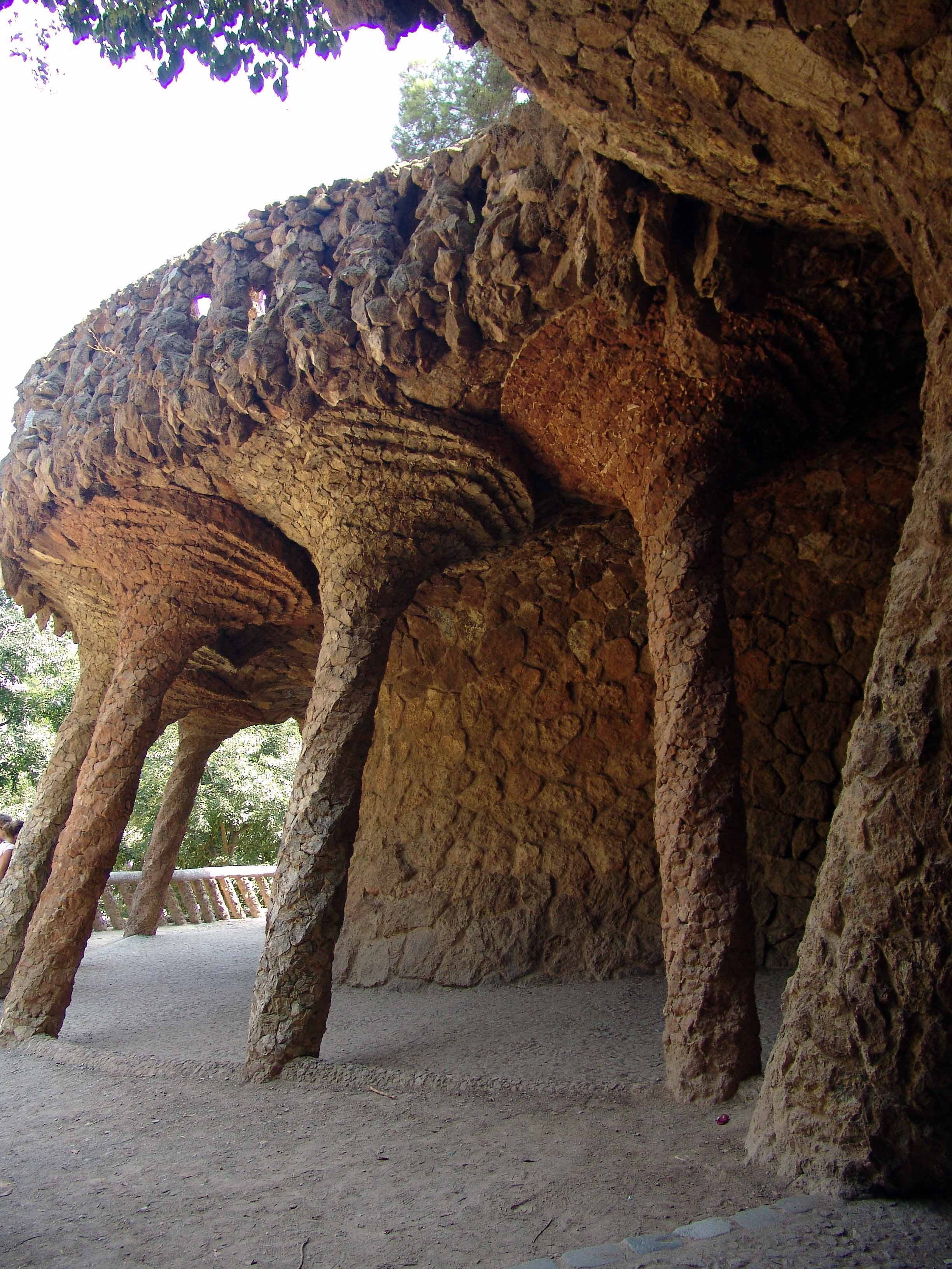 barcelona, güell, the past, architectural column, travel destinations, day, old, solid, outdoors, sky, 2K, stone wall, history, fun, ancient, nature, park güell, Phone HD Wallpaper