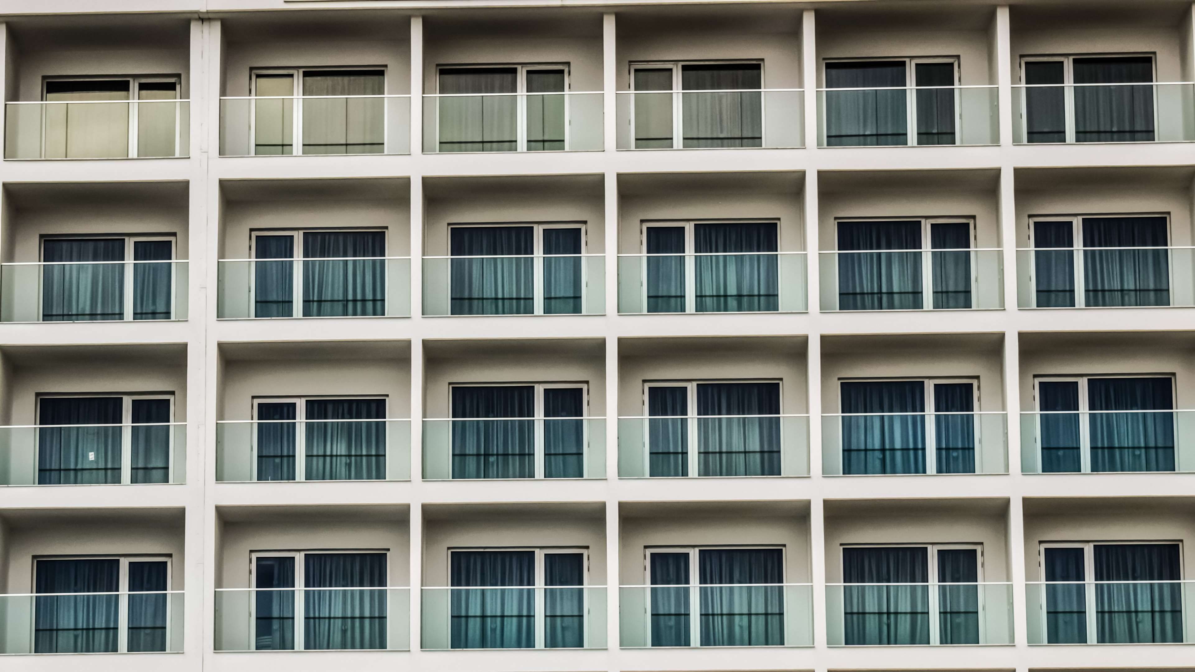 contemporary, luxury, glass windows, apartment, modern architecture, backgrounds, outdoor, day, business, building exterior, pattern, city, no people, home, HD Wallpaper