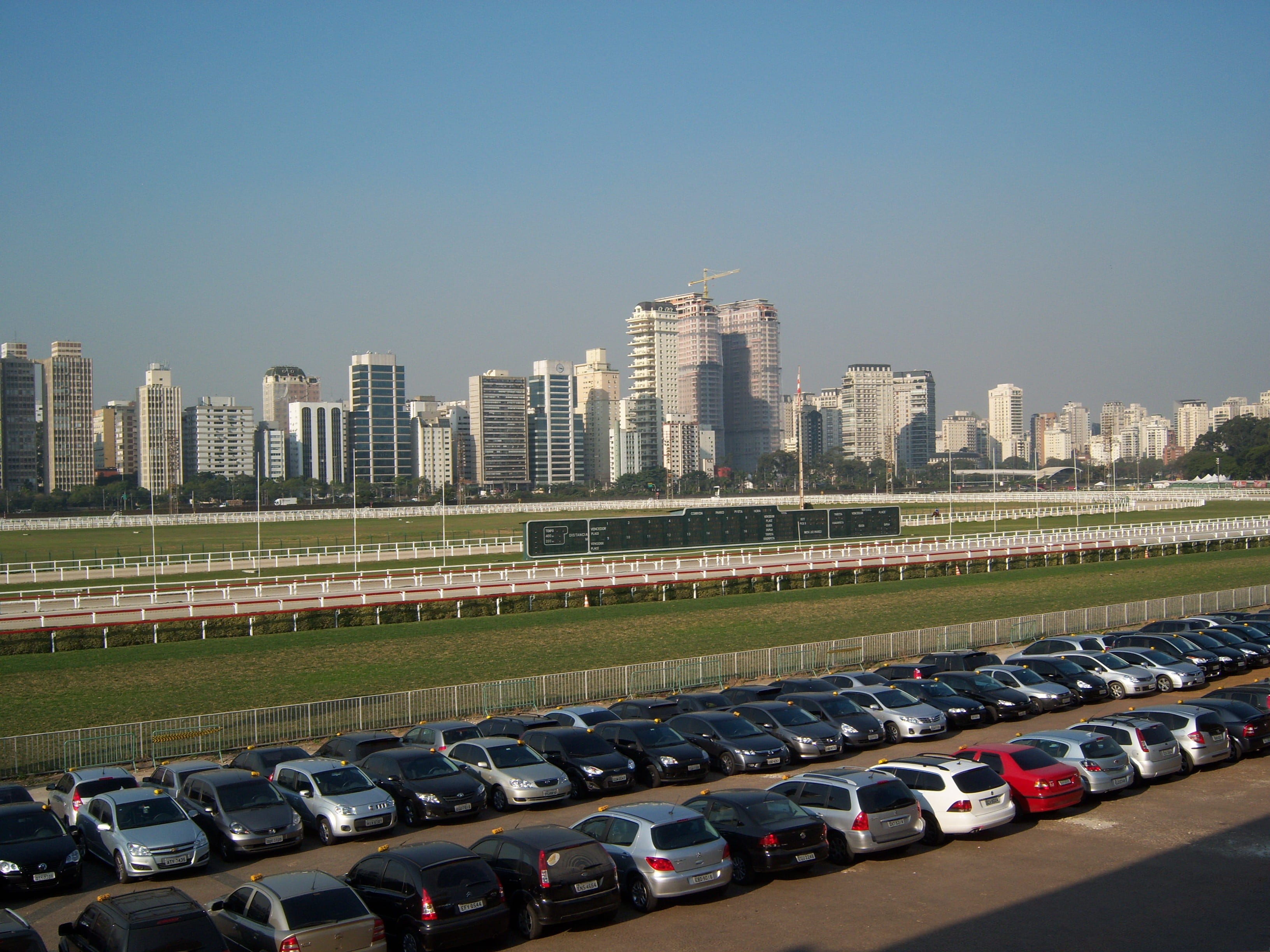architecture, Skyline, built structure, parking lot, building exterior, rent a car, jóckey, city life, Jockey Club, 2K, jockey, sao paulo skyline, building, HD Wallpaper
