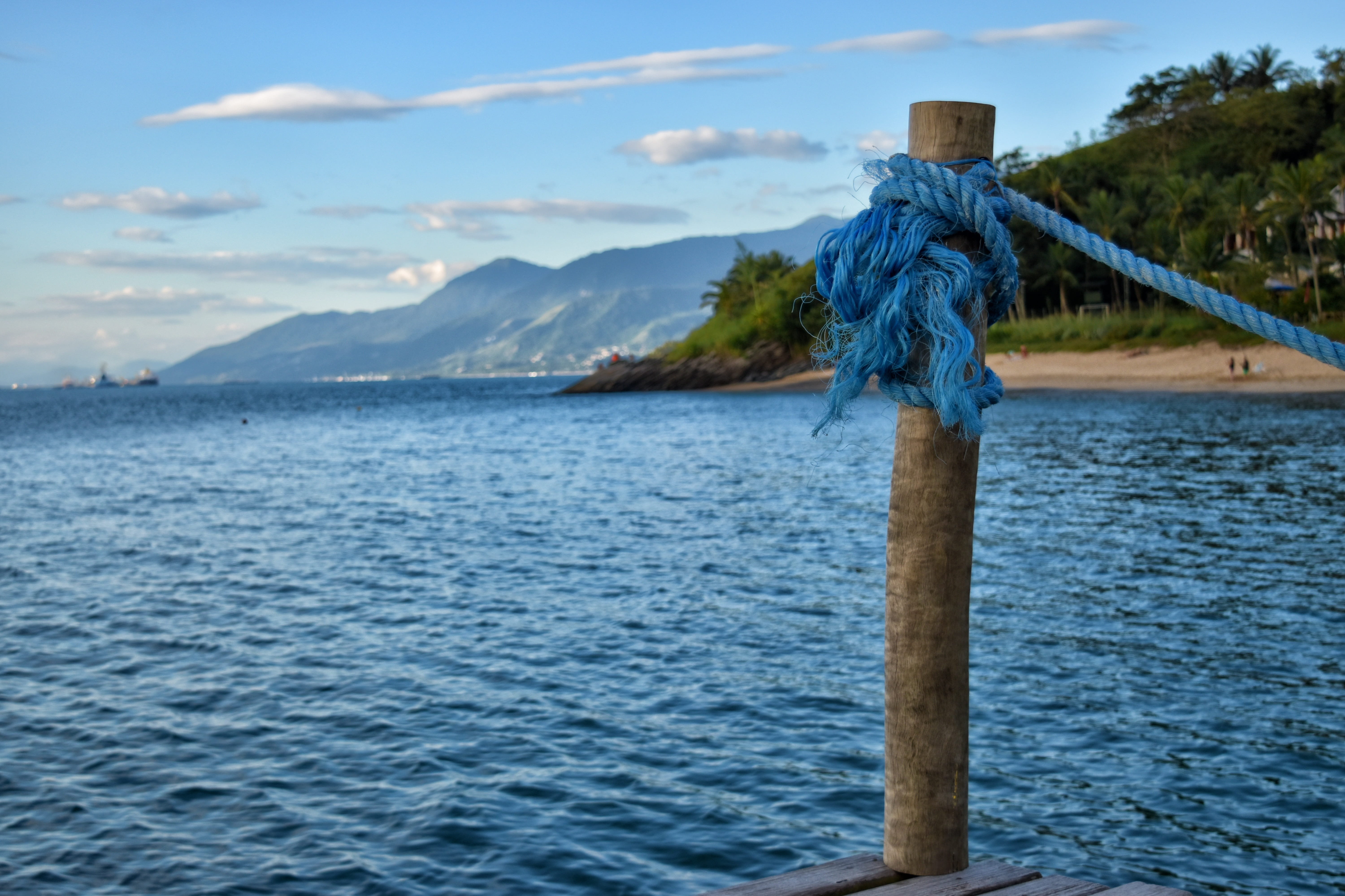 scenics - nature, water, wood - material, boat, no people, outdoors, beauty in nature, Brazil, pole, tranquility, Ocean, sailing, ilhabela, blue, Ilhabela, HD Wallpaper