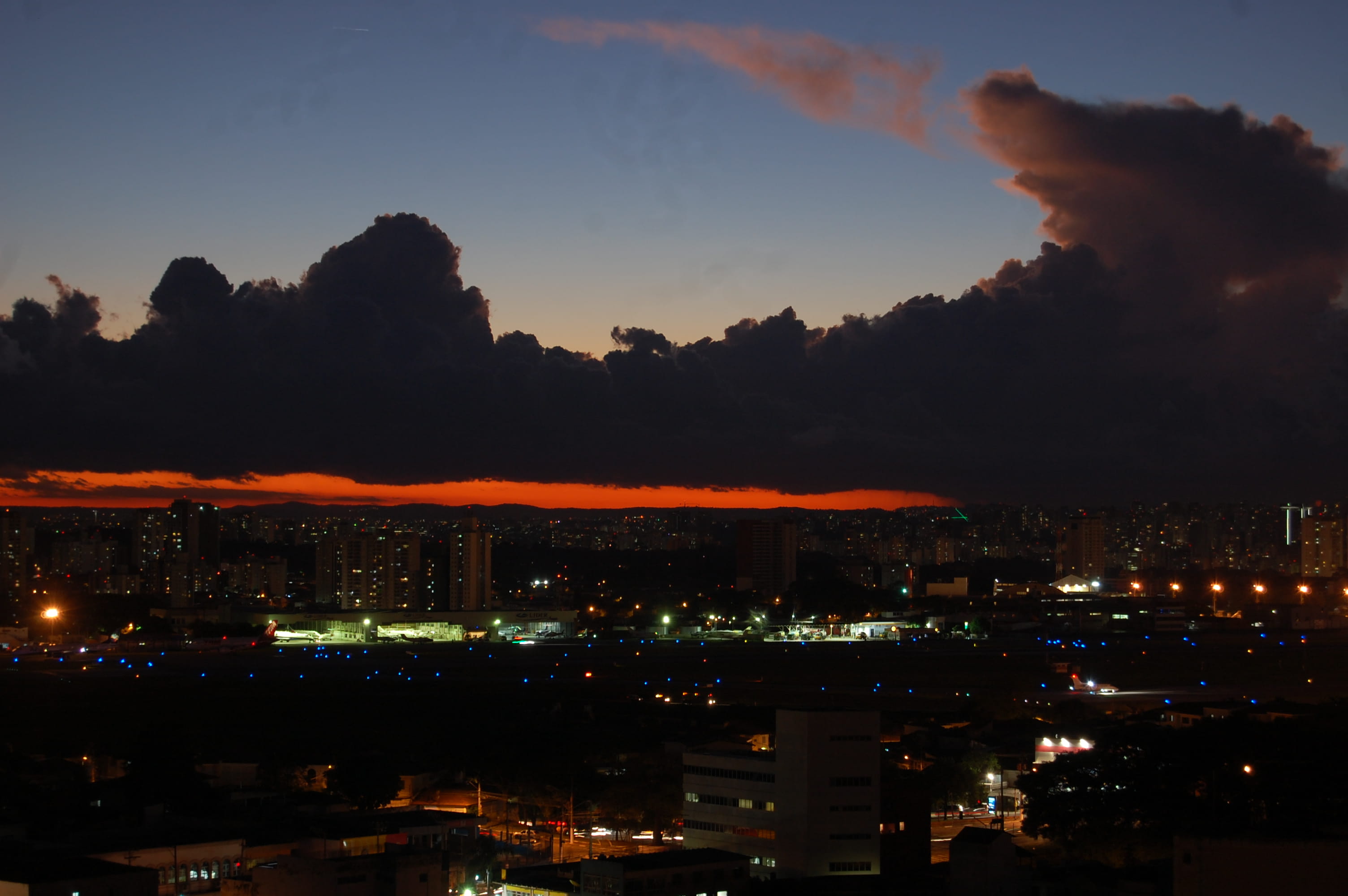 são paulo, skyscraper, built structure, outdoors, light, building exterior, residential district, sao paulo, cloud - sky, sunset, no people, silhouette, HD Wallpaper