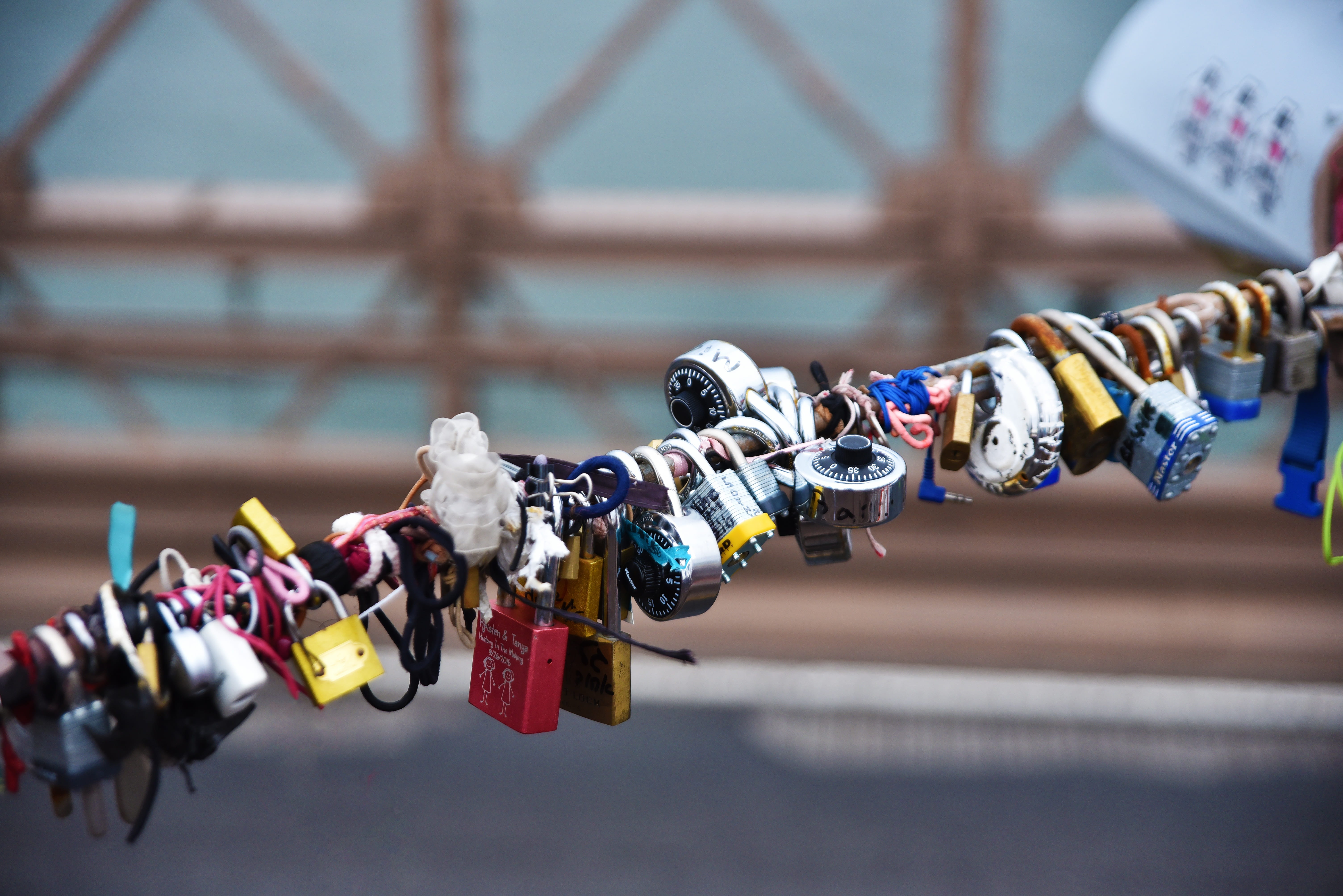 traditional, love, heart, connection, river, symbol, technology, security, large group of objects, icon, hanging, day, close-up, loyalty, positive emotion, HD Wallpaper