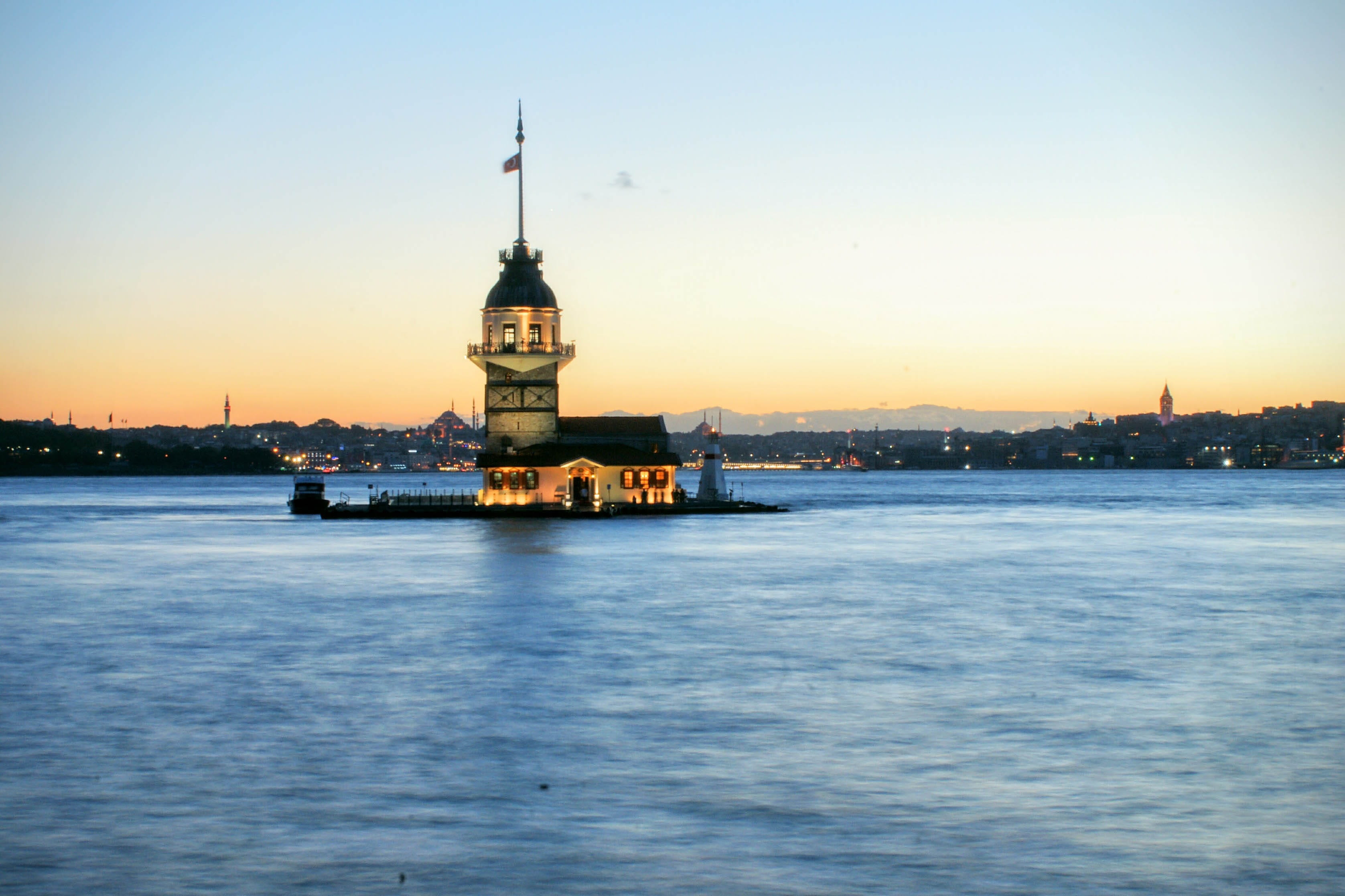 building, Istanbul, built structure, waterfront, no people, 2K, travel destinations, MaidenS Tower, cityscape, maiden, sunset, tower, sea, illuminated, HD Wallpaper