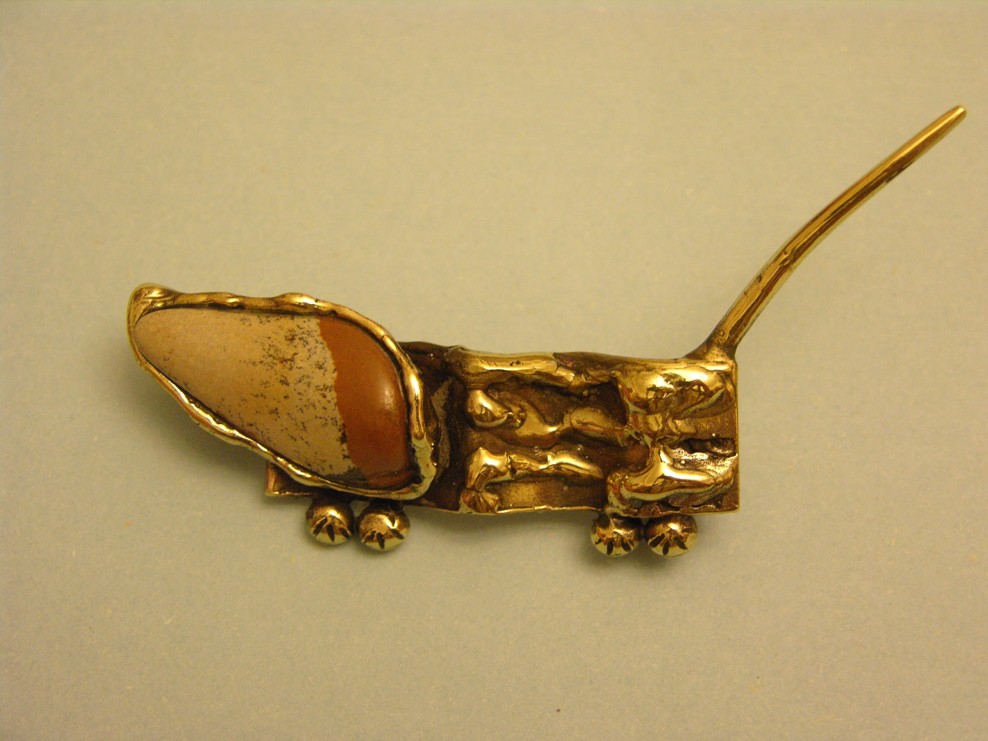 antique, copy space, gold colored, close-up, the past, own product, history, no people, brooch, dachshund, wealth, bronze, studio shot, luxury, 2K, jewelry, HD Wallpaper
