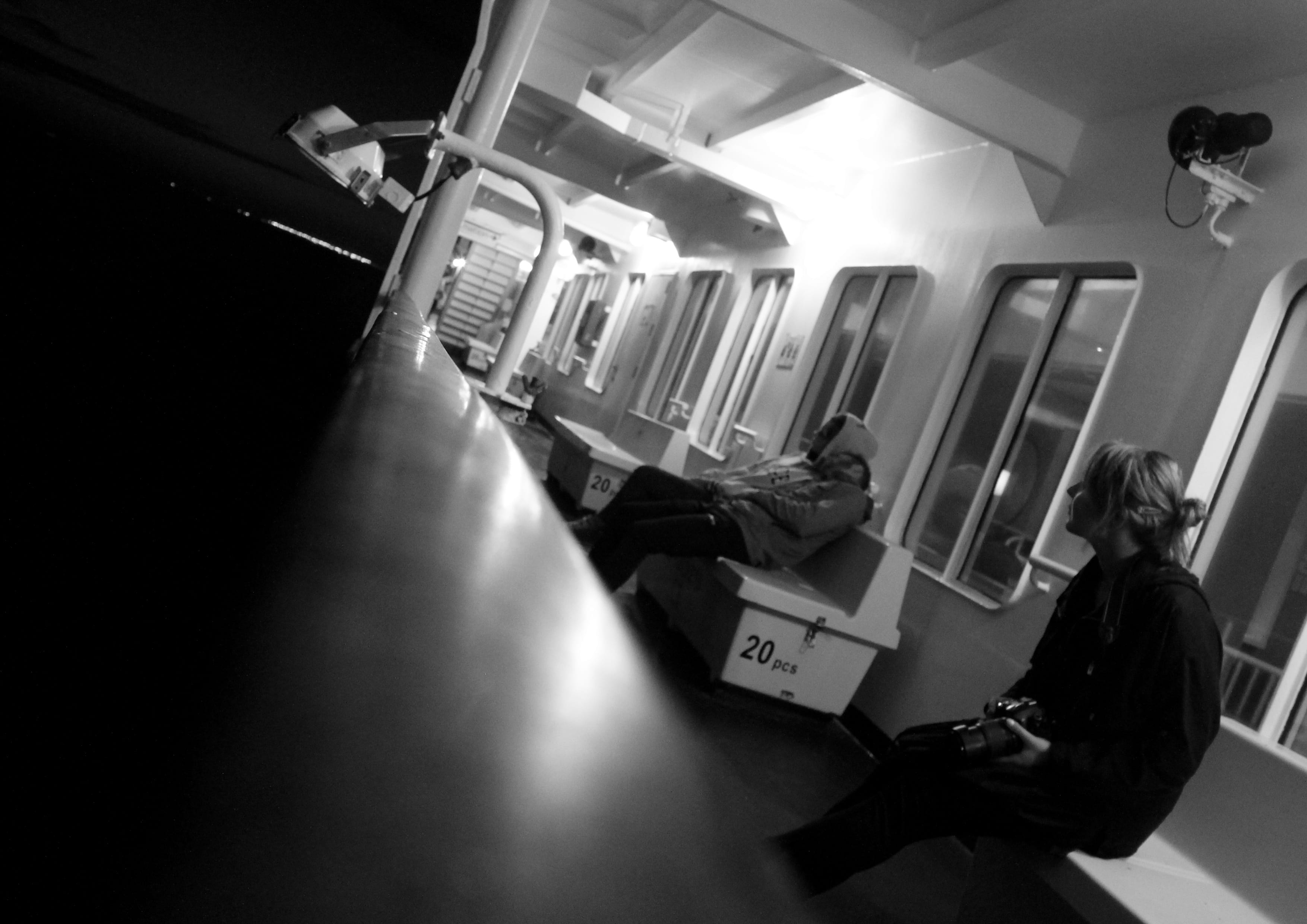 whites, one person, shadow, beauty, food and drink, transportation, full length, inside, well-dressed, 2K, Night, black, the commuter, corporate business, HD Wallpaper