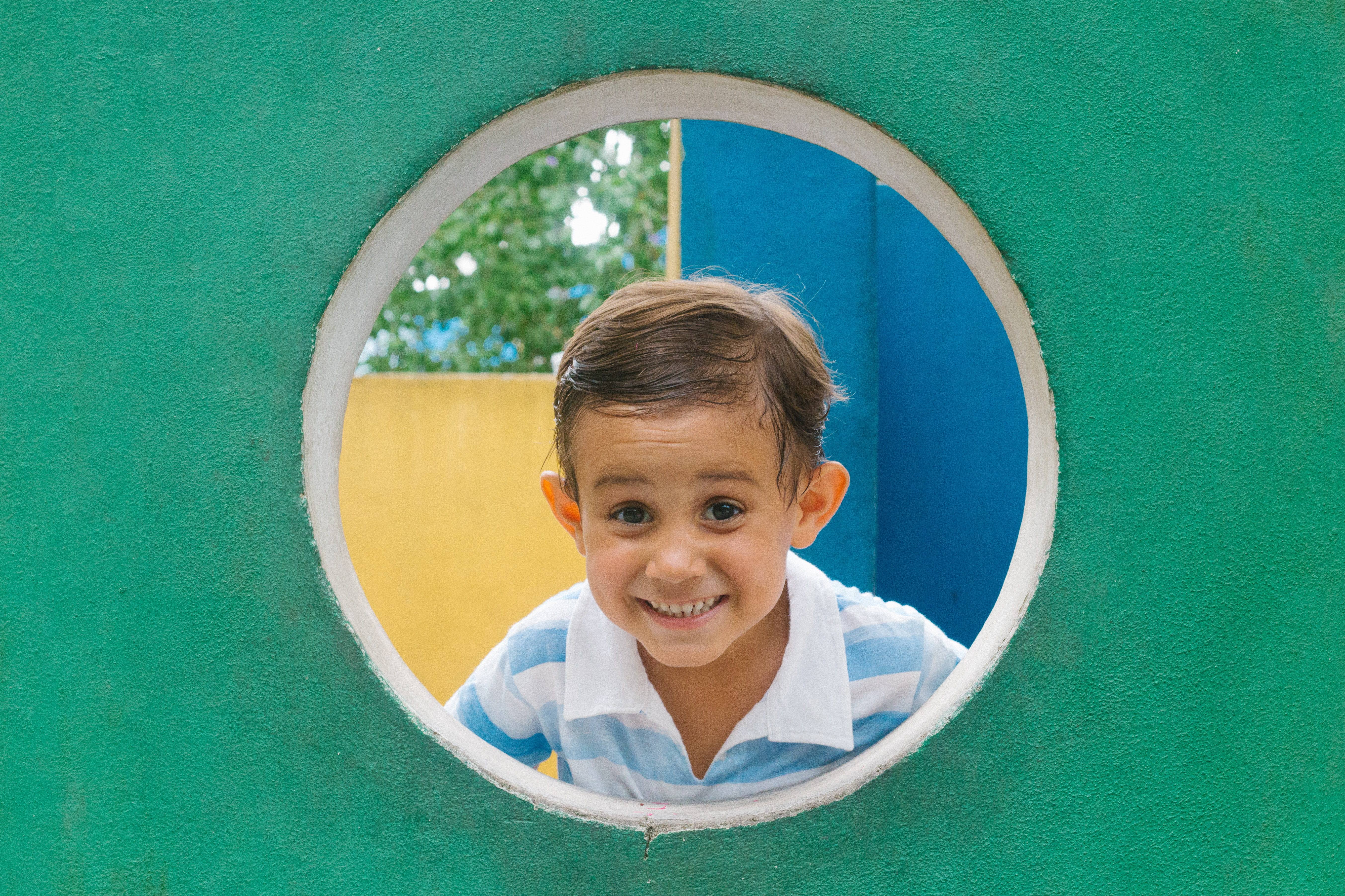 circle, portrait, men, 5K, fun, boy, hole, outdoors, smiling, front view, childhood, males, innocence, round, leisure activity, boys, one person, looking at camera, HD Wallpaper