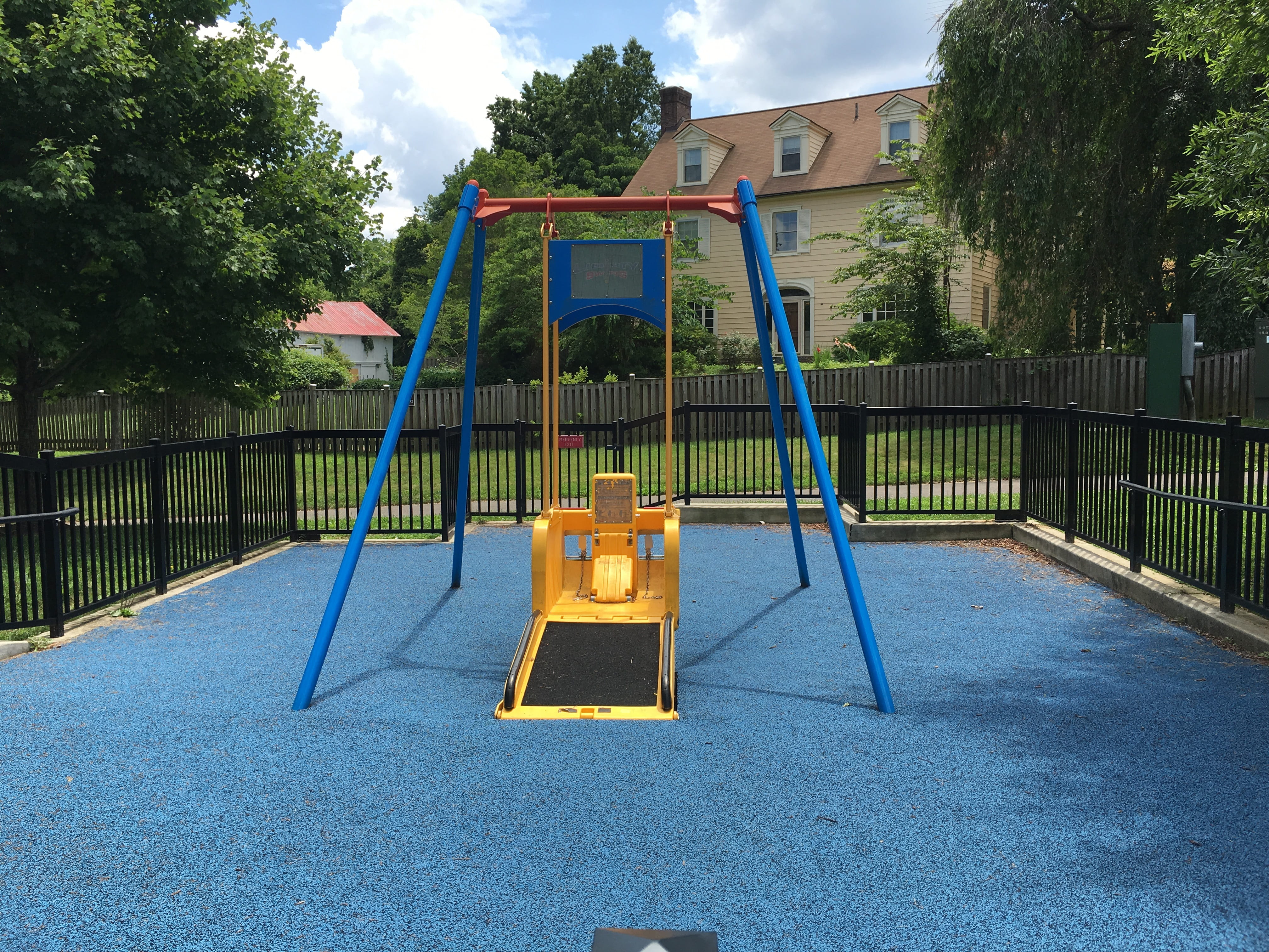 wheelchair, nature, cloud - sky, day, park, sky, 4K, swing, plant, handicapped, architecture, Handicapped Accessible, park - man made space, sunlight, HD Wallpaper