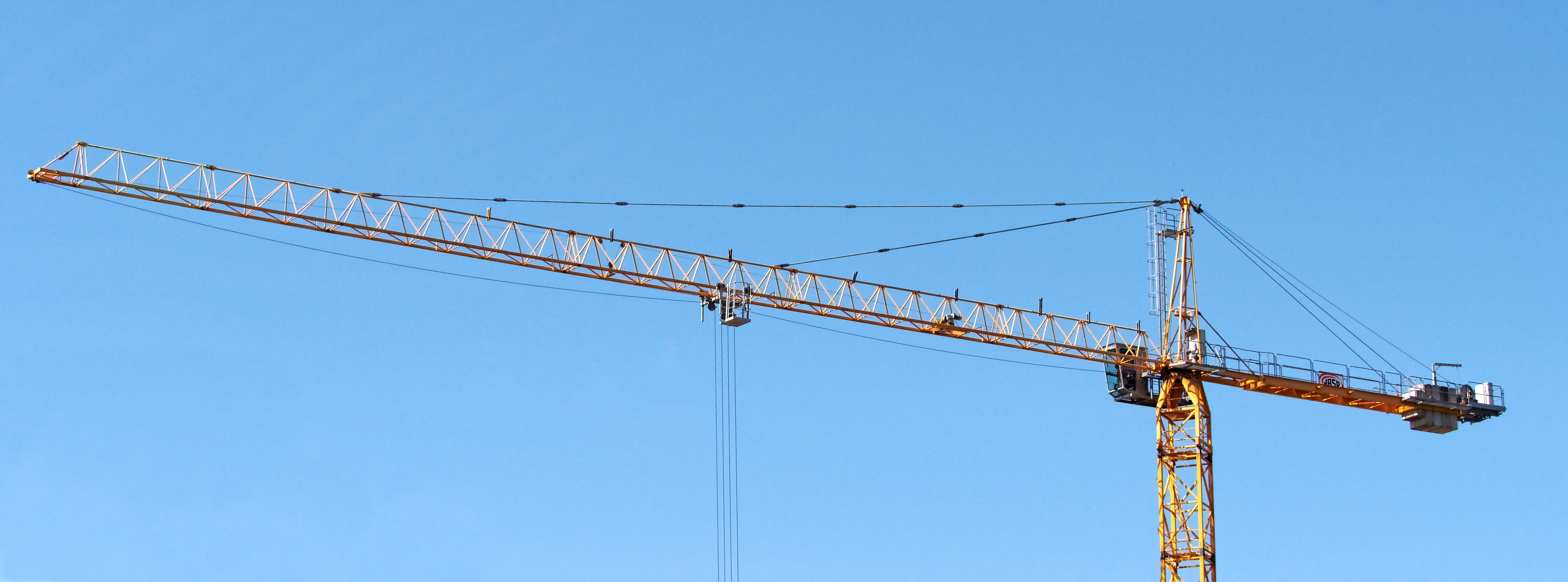 built structure, clear sky, up, construction site, cityscape, mast, sunny, connection, horizontal, steel, construction, slew, Crane, machinery, skyline, HD Wallpaper