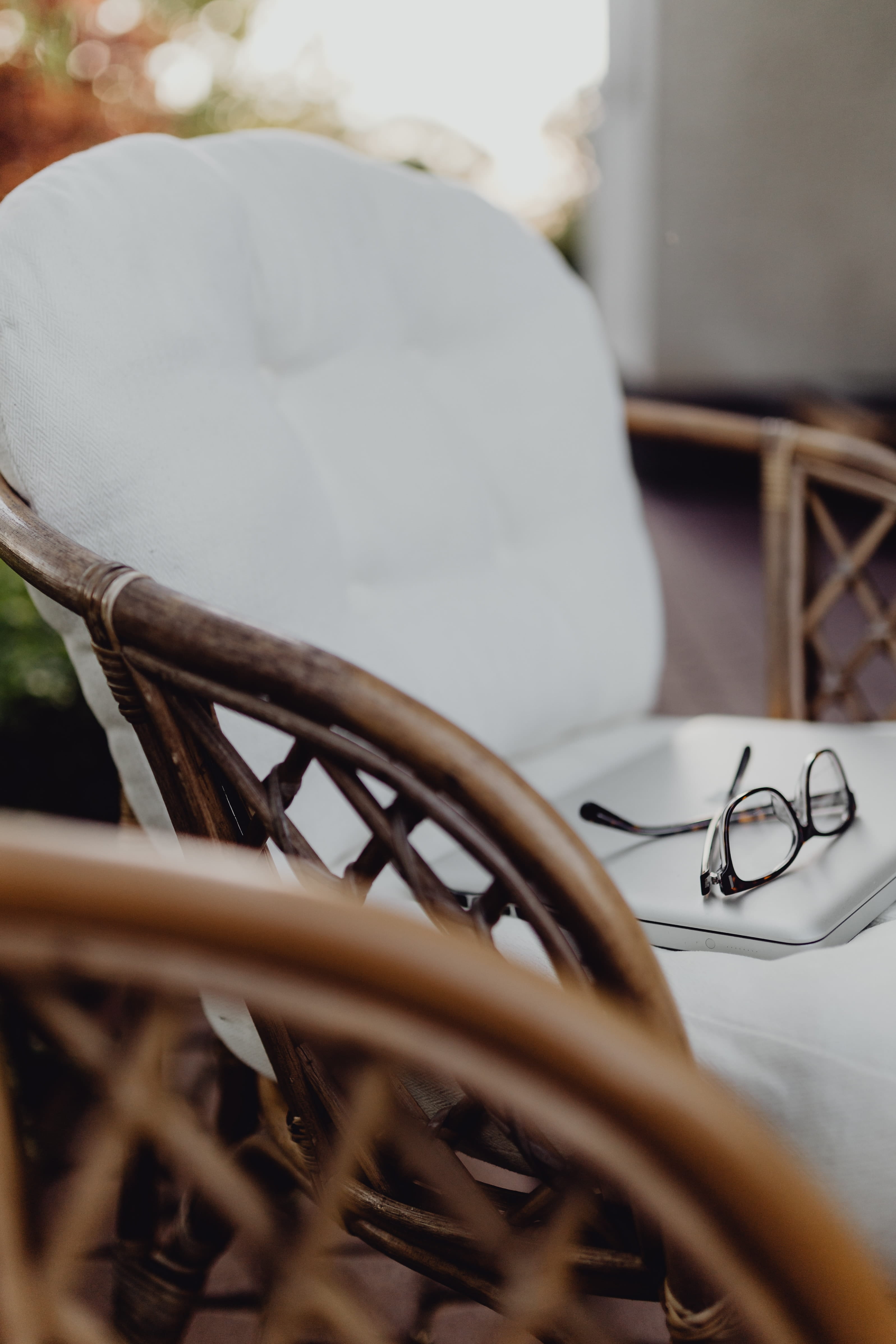 number, computer, garden, absence, day, terrace, seat, spring, indoors, wicker, armchair, rattan, transportation, eyeglasses, no people, business, outdoor, Phone HD Wallpaper