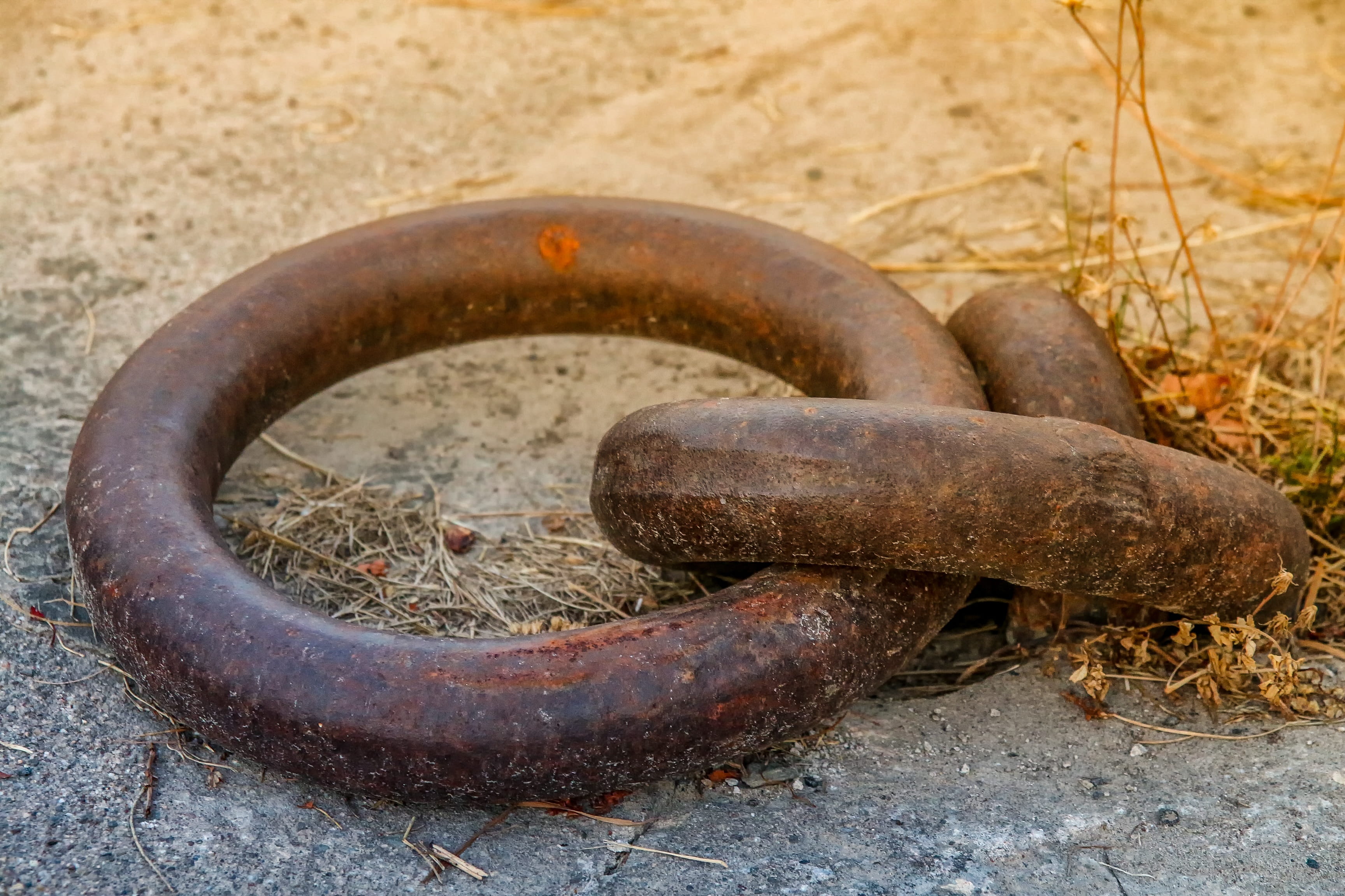 fix, run-down, nature, eyelet, rings, fixing, mount, technology, high angle view, day, away, industry, abandoned, land, focus on foreground, iron - metal, HD Wallpaper