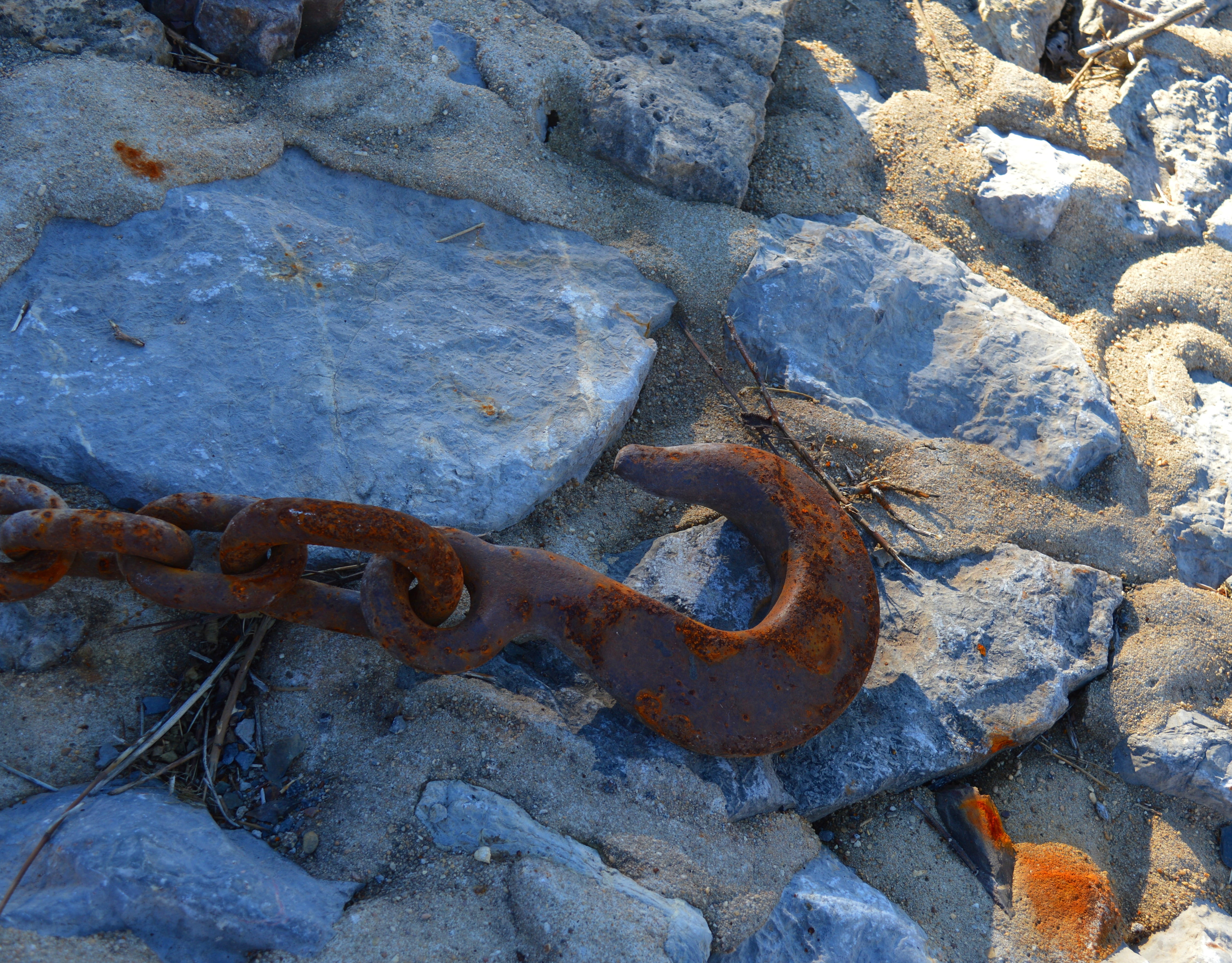 nature, land, solid, stainless, maritime, rock - object, iron, day, high angle view, rusty, no people, reptile, corrosion, chain, animal, animals in the wild, HD Wallpaper