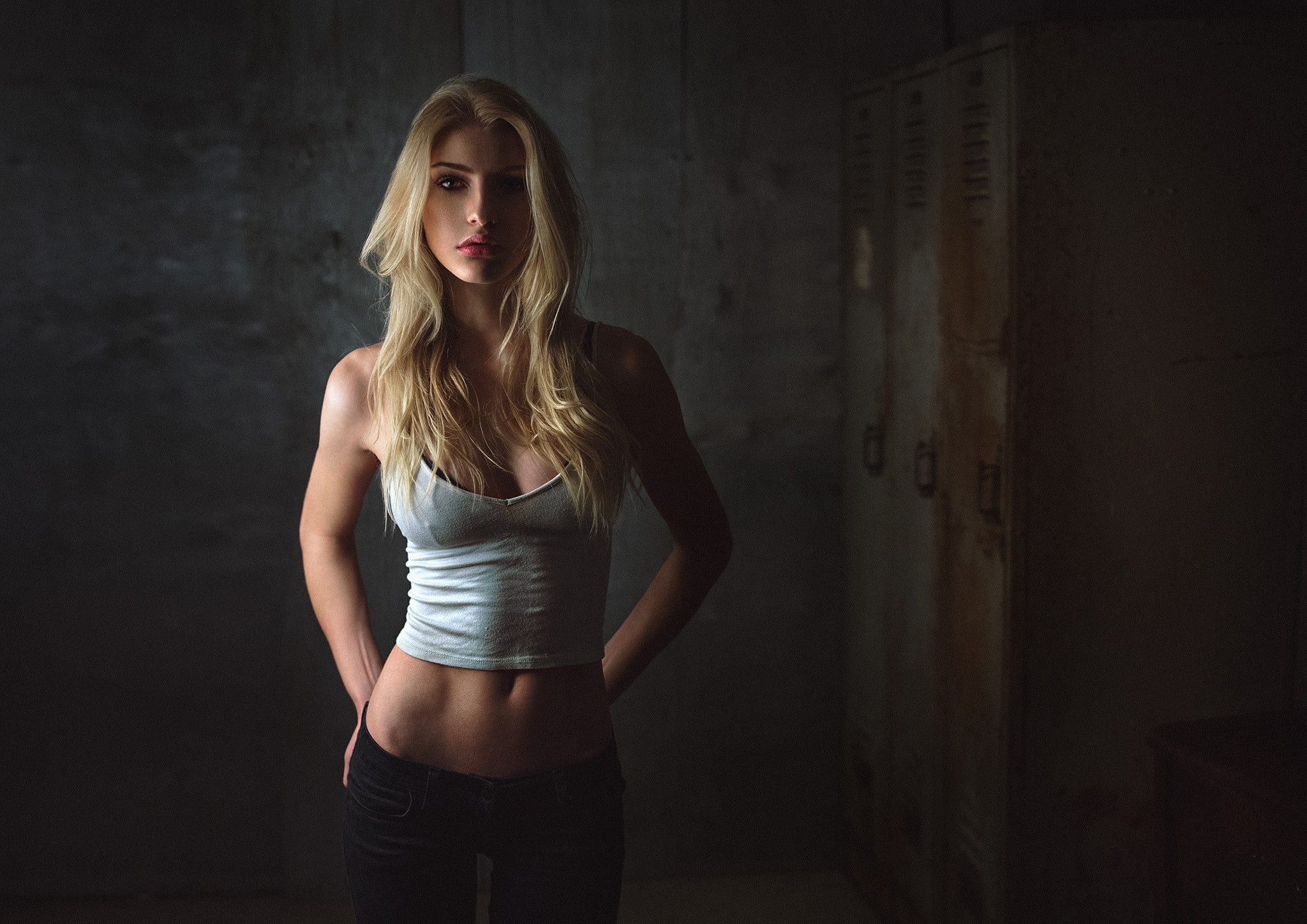 1080P, women blonde juicy lips cleavage model tank top black bras jeans portrait, HD Wallpaper