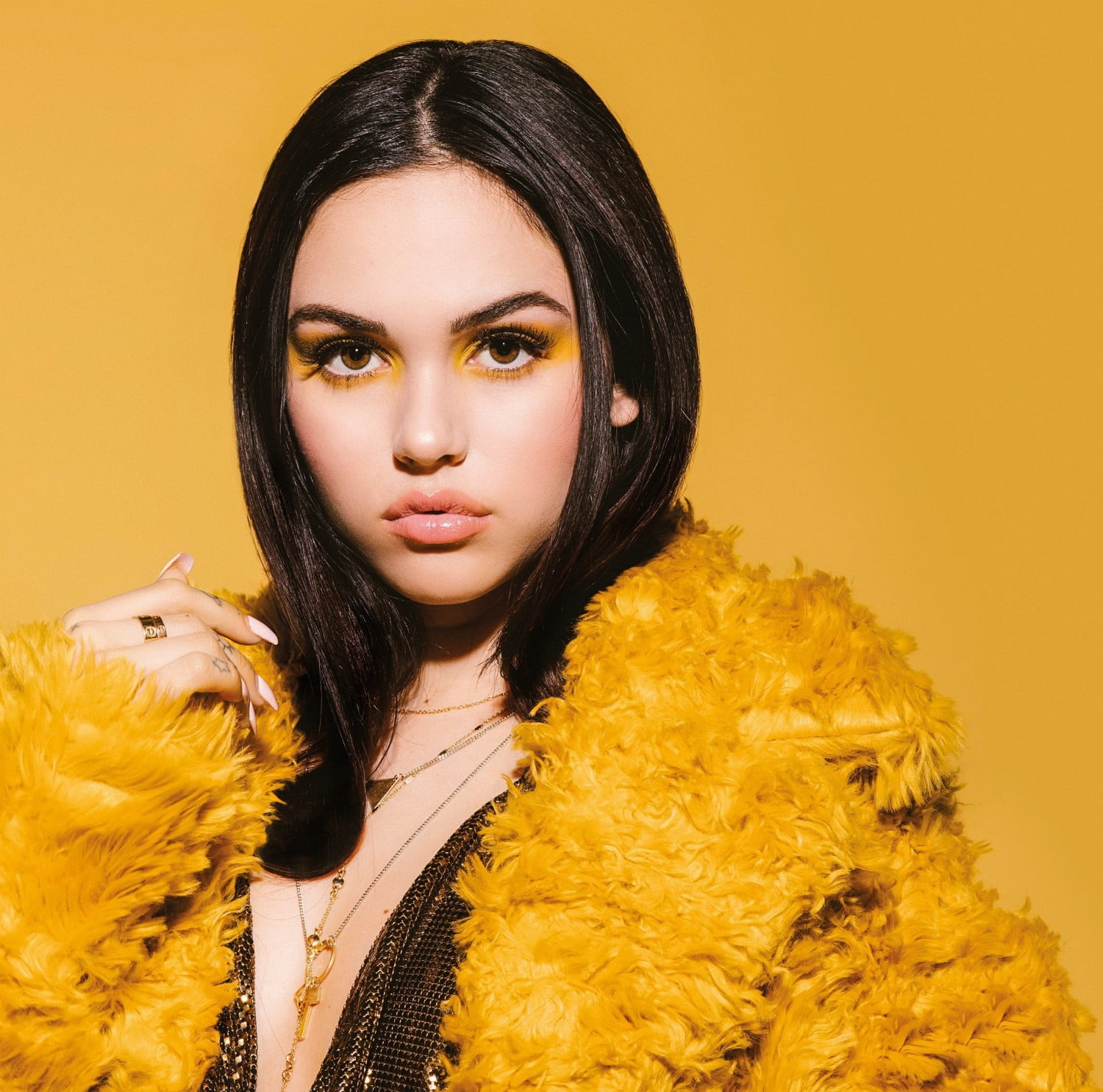 singer, shoulder length hair, Maggie Lindemann, brunette, women, simple background, yellow background, 720P, HD Wallpaper