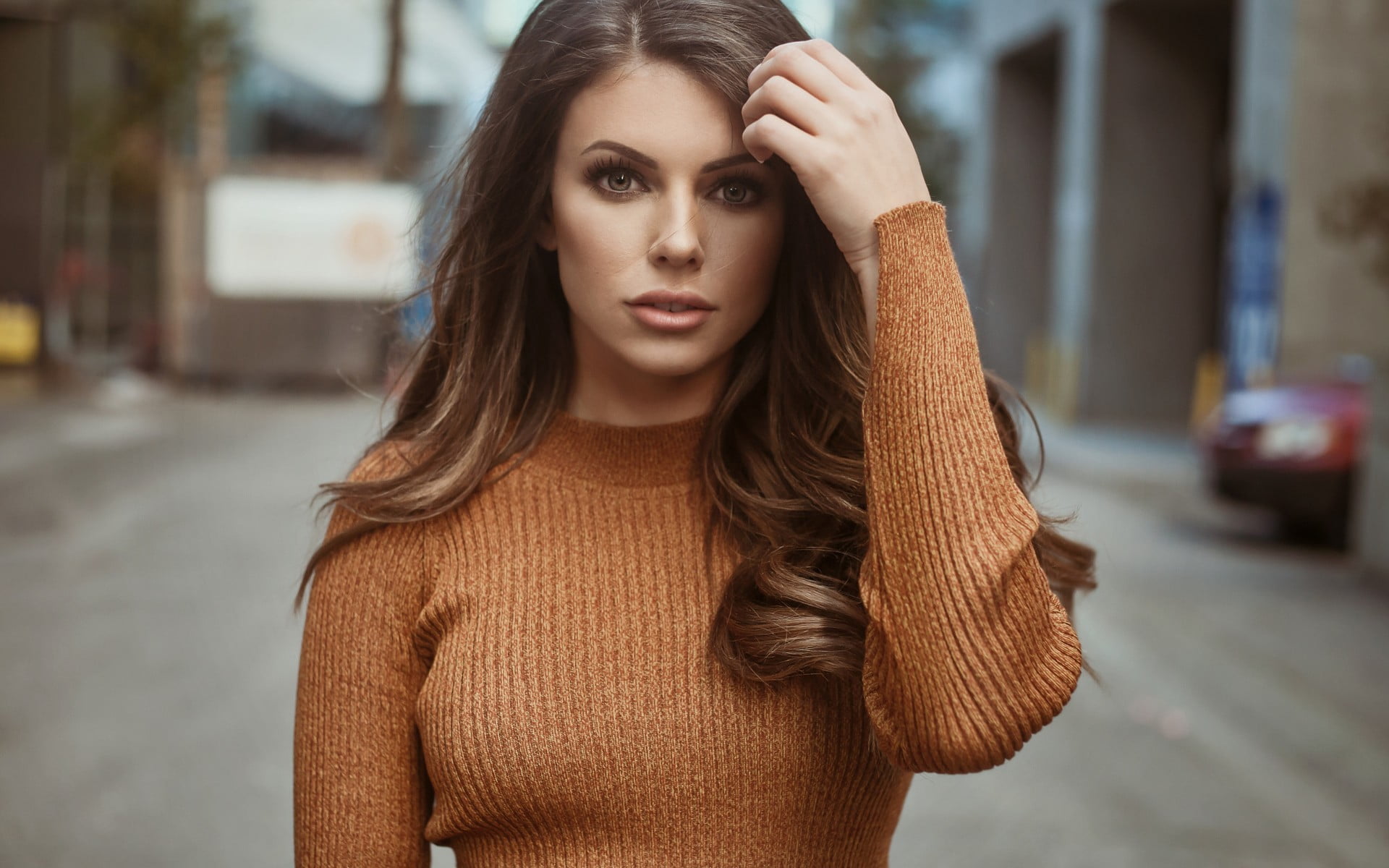 looking at camera, focus on foreground, open mouth, one person, real people, beautiful woman, portrait, young adult, front view, brown hair, street, hairstyle, HD Wallpaper
