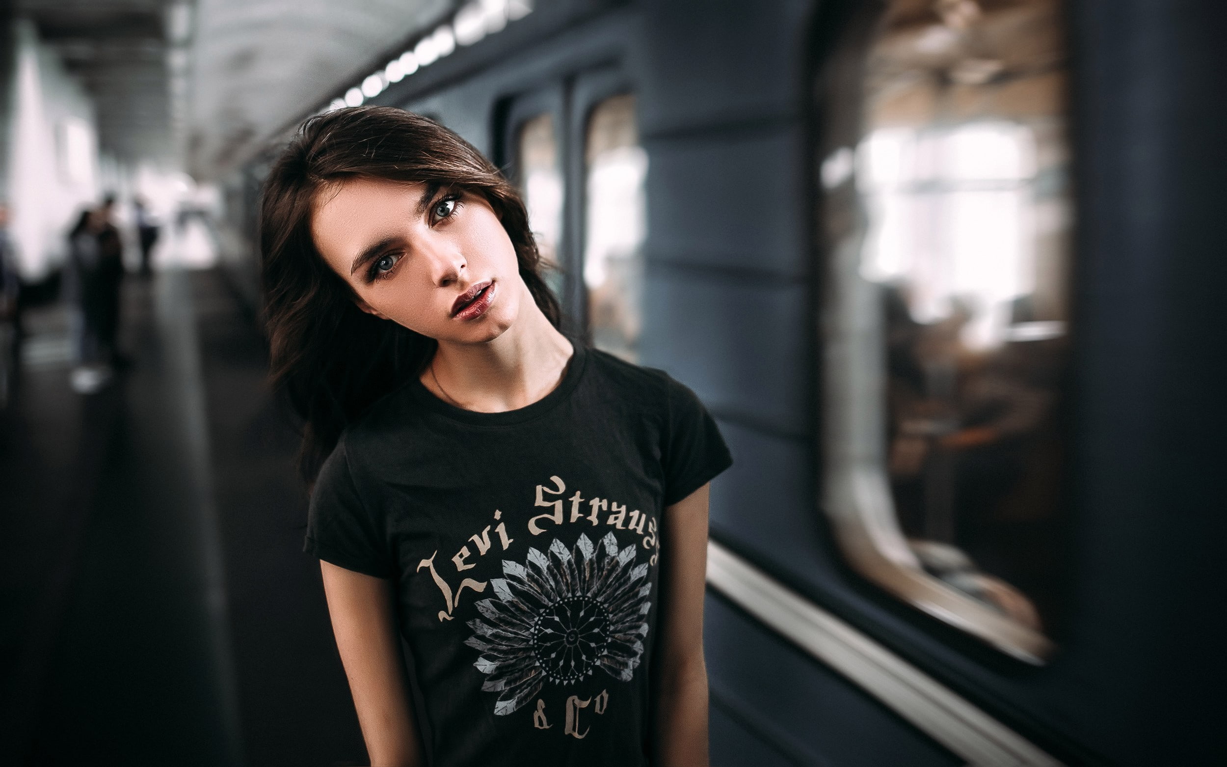 standing, beauty, face, front view, indoors, casual clothing, adult, 1080P, looking at camera, lifestyles, one person, Viktoria Vishnevetskaya, young women, HD Wallpaper