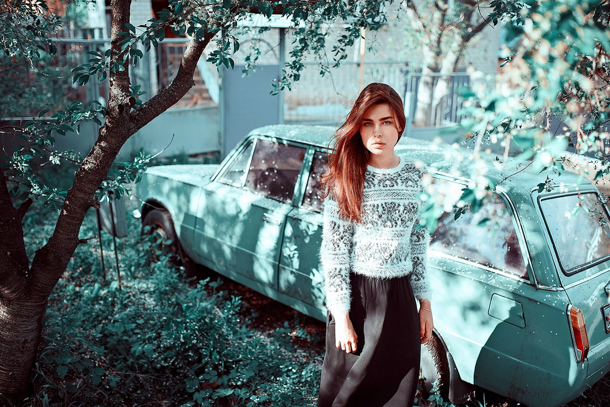 vehicle, 2048x1367, women, car, model, 1080P, HD Wallpaper