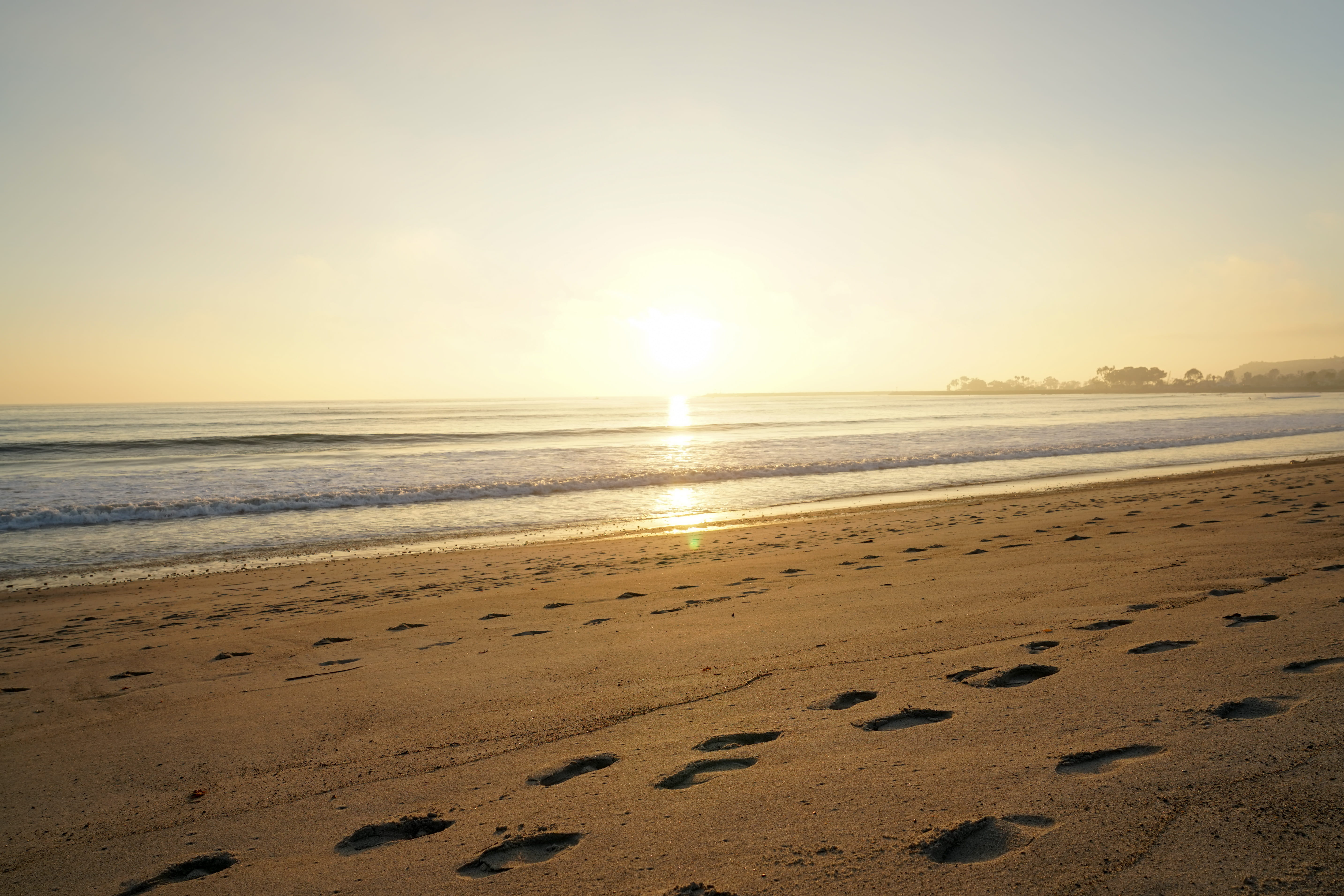 beach, horizon over water, tranquil scene, dana point, horizon, tranquility, pacific ocean, footsteps, scenics - nature, outdoors, water, beauty in nature, HD Wallpaper