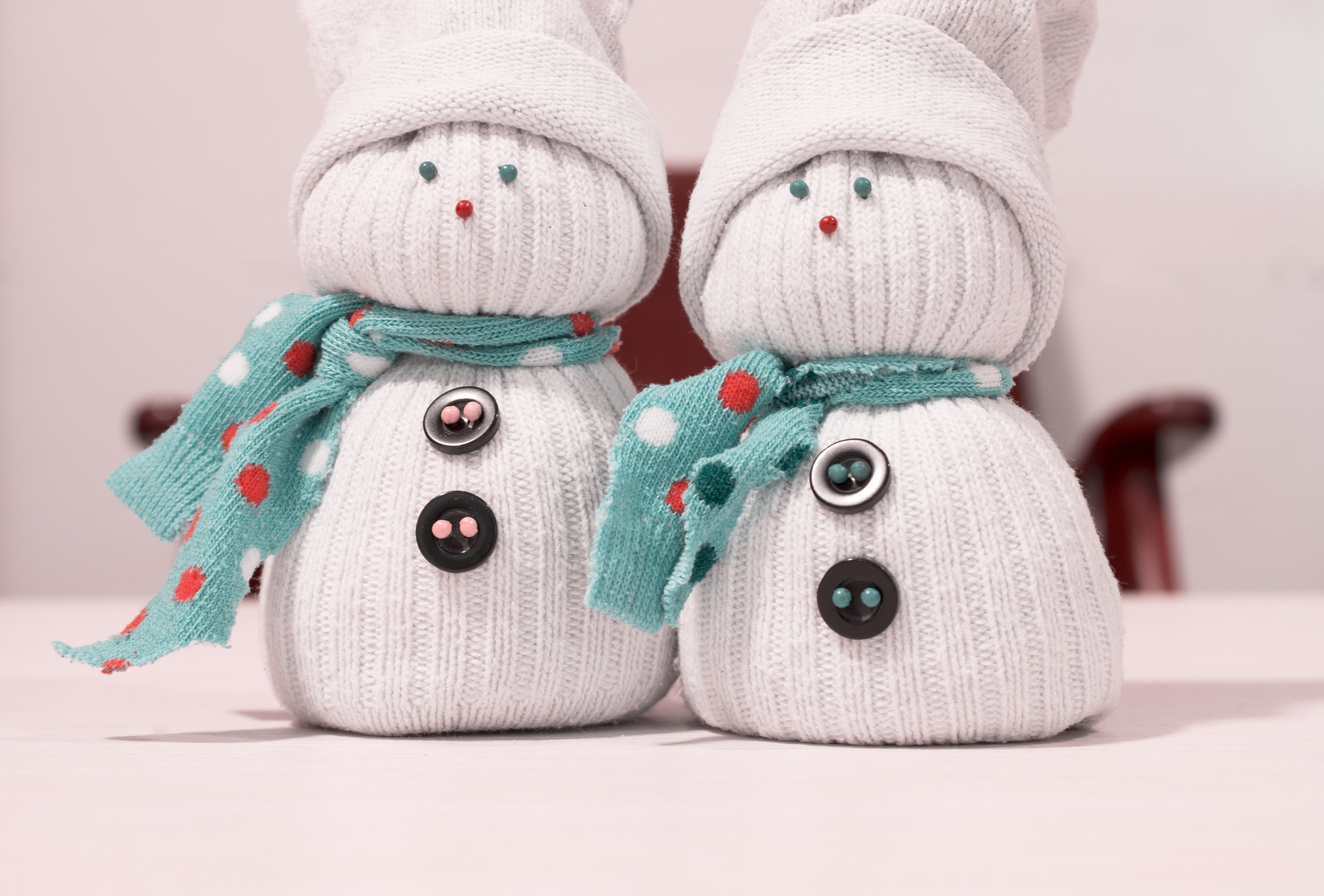 new, 4K, cute, celebration, happy, christmas, indoors, warm clothing, scarf, season, decoration, fun, childhood, funny, softness, medical supplies, studio shot, HD Wallpaper