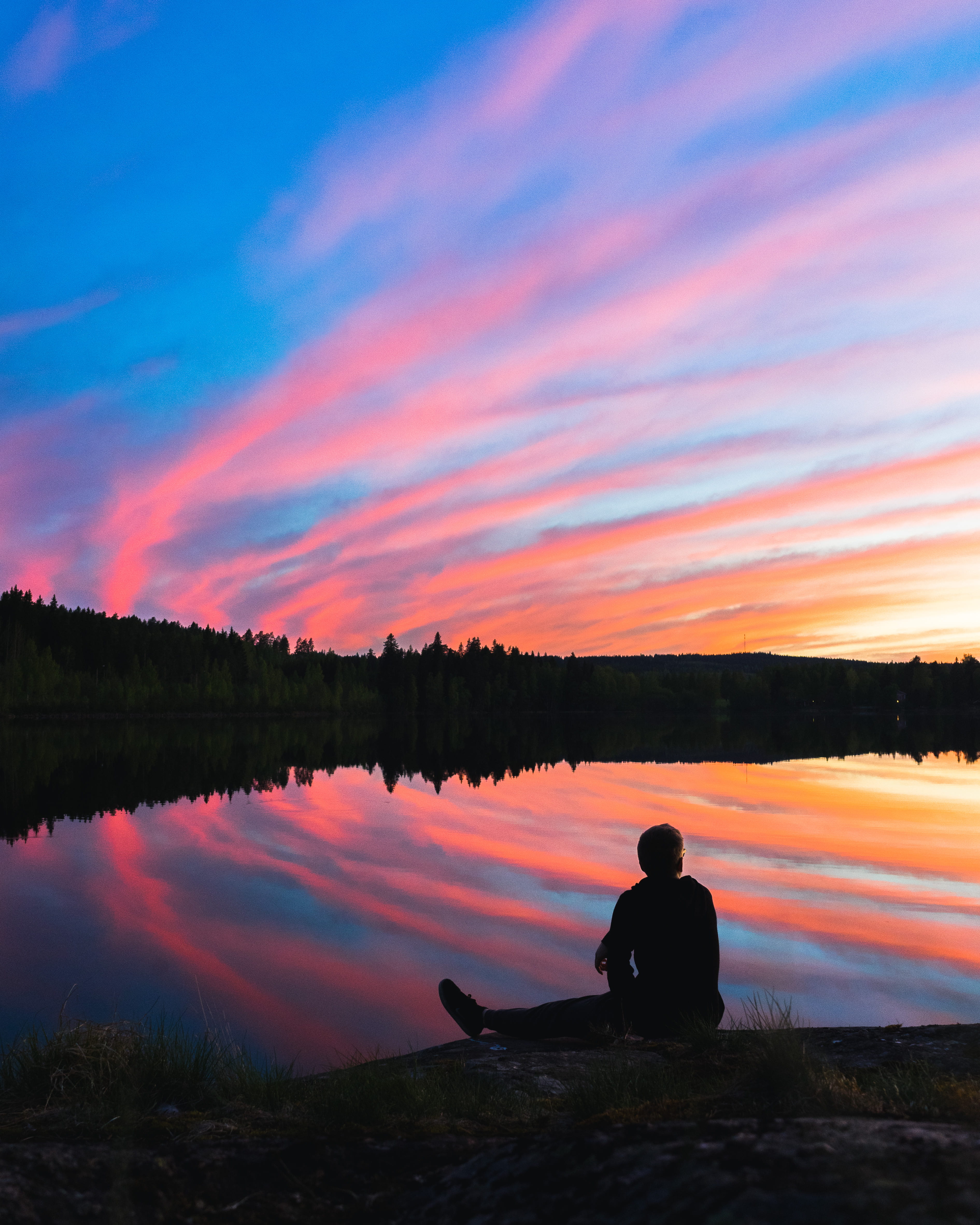 one person, sky, orange color, sunset, beauty in nature, sitting, lifestyles, cloud - sky, woman, outdoor, hour, tranquility, mountain, lake, man, outdoors, Phone HD Wallpaper