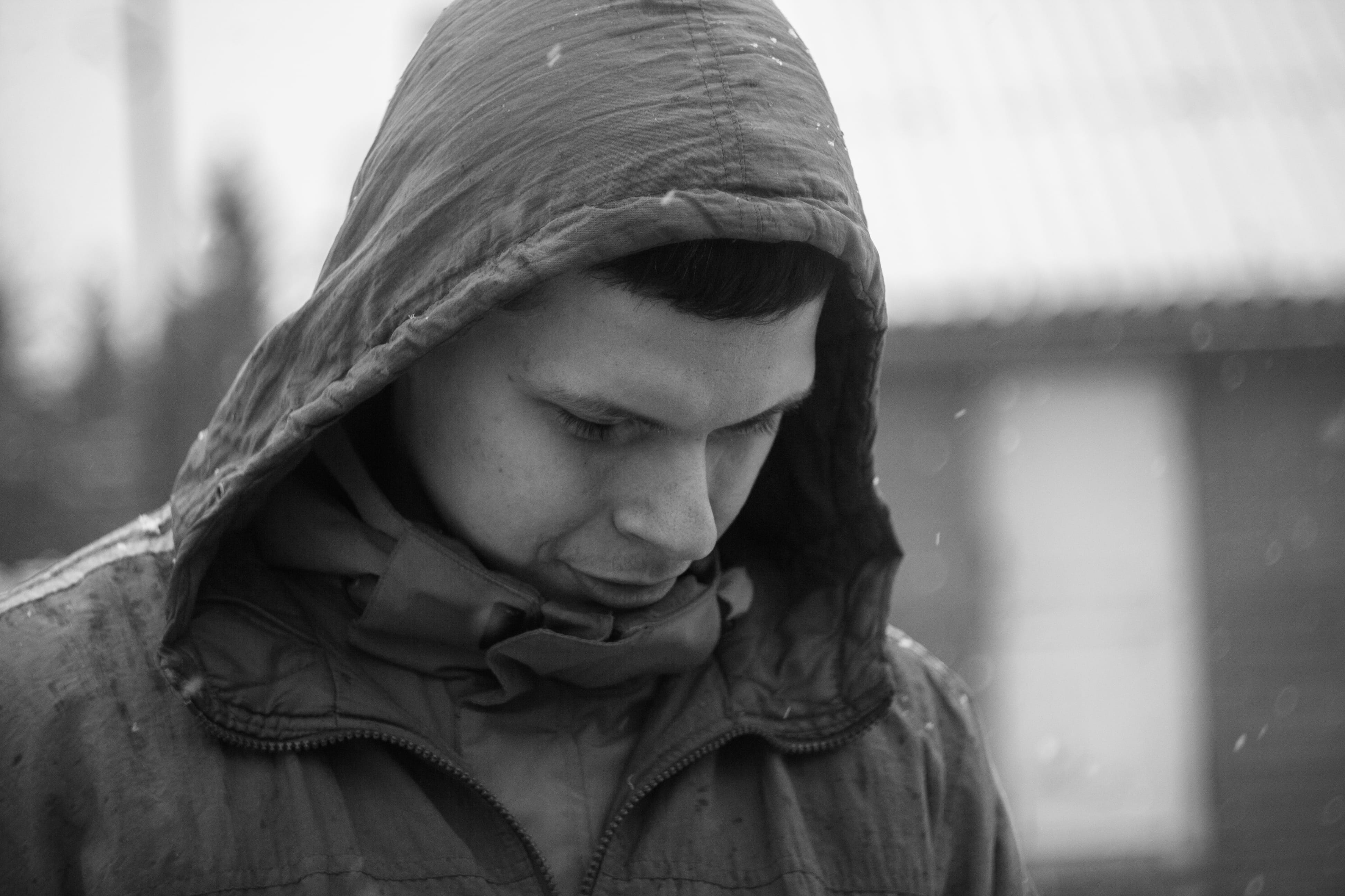 real people, hoodie, outdoors, human face, travel, child, snow, person, portrait, focus on foreground, winter, contemplation, hood, apparel, explore, warm clothing, HD Wallpaper