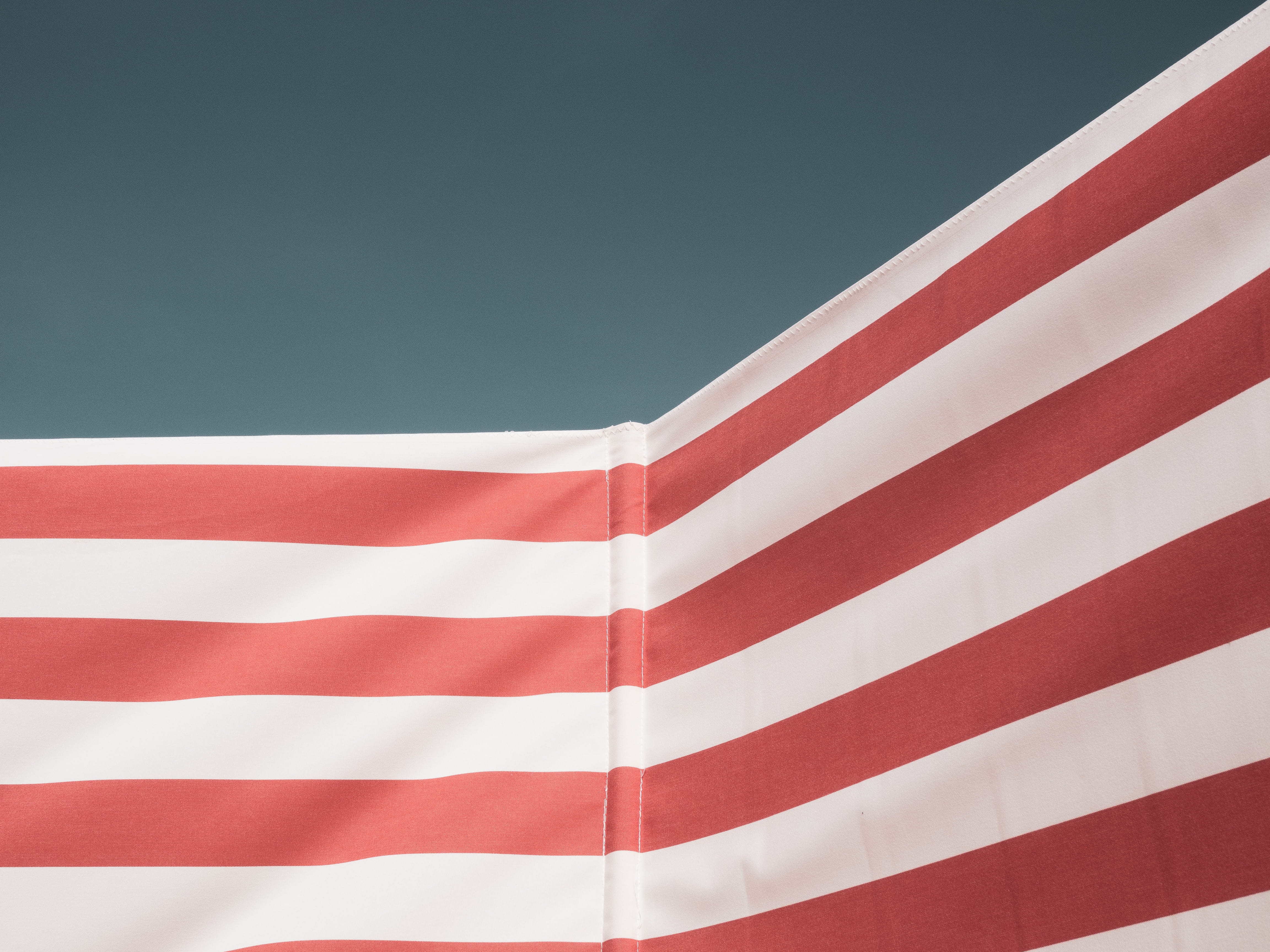 uSA, america, flag, striped, sign, patriotism, no People, beach, summer, line, stripe, white, symbol, blue, minimal, sky, windbreak, national Landmark, HD Wallpaper