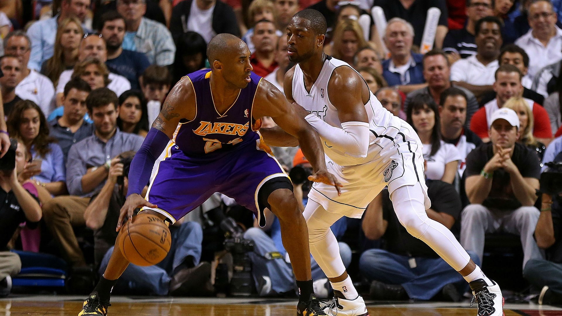motion, stadium, lifestyles, large group of people, politics, group of people, celebration, arts culture and entertainment, kobe bryant macbook  hd, sport, HD Wallpaper