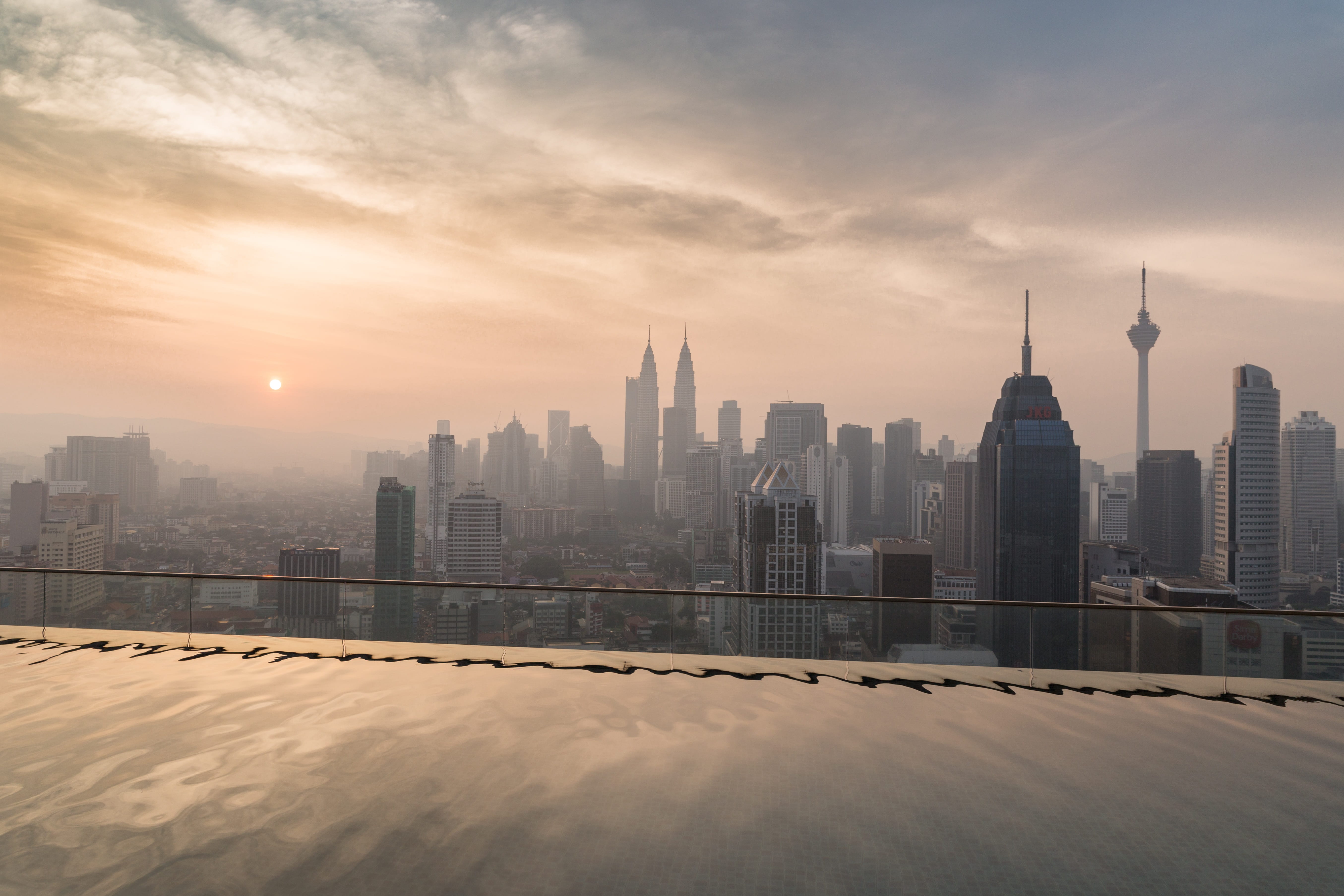 skyline, contemporary, window, cityscape, travel, landmark, design, cloud - sky, city, tall - high, klcc, skyscraper, modern, tower, spire, structure, nature, HD Wallpaper