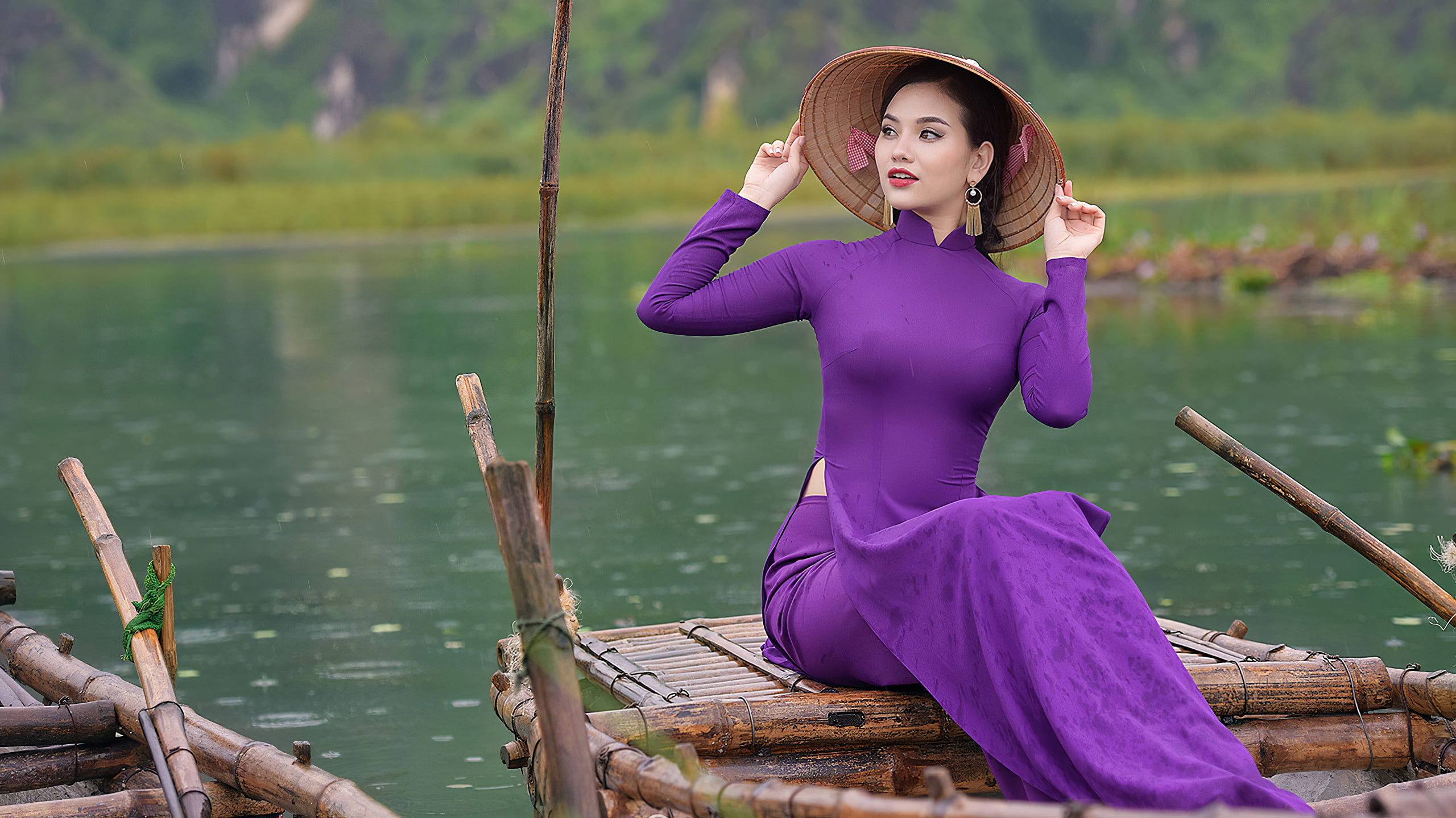 water, traditional clothing, vietnamese, 2K, hat, sitting, people, Asian, costumes, HD Wallpaper