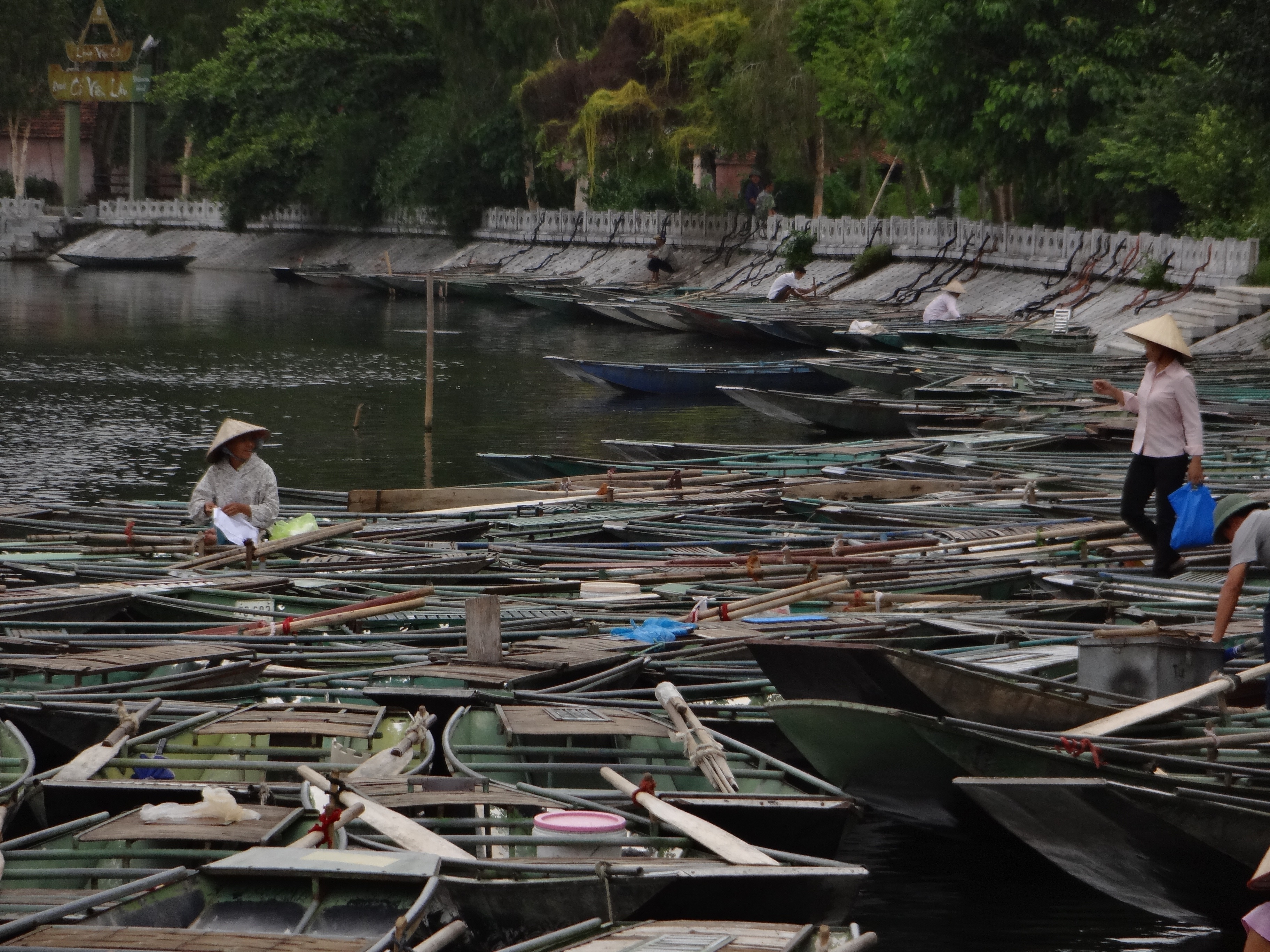 day, mode of transportation, moored, boat, nature, environment, nautical vessel, two people, men, outdoors, ninh, full length, hat, transportation, real people, HD Wallpaper