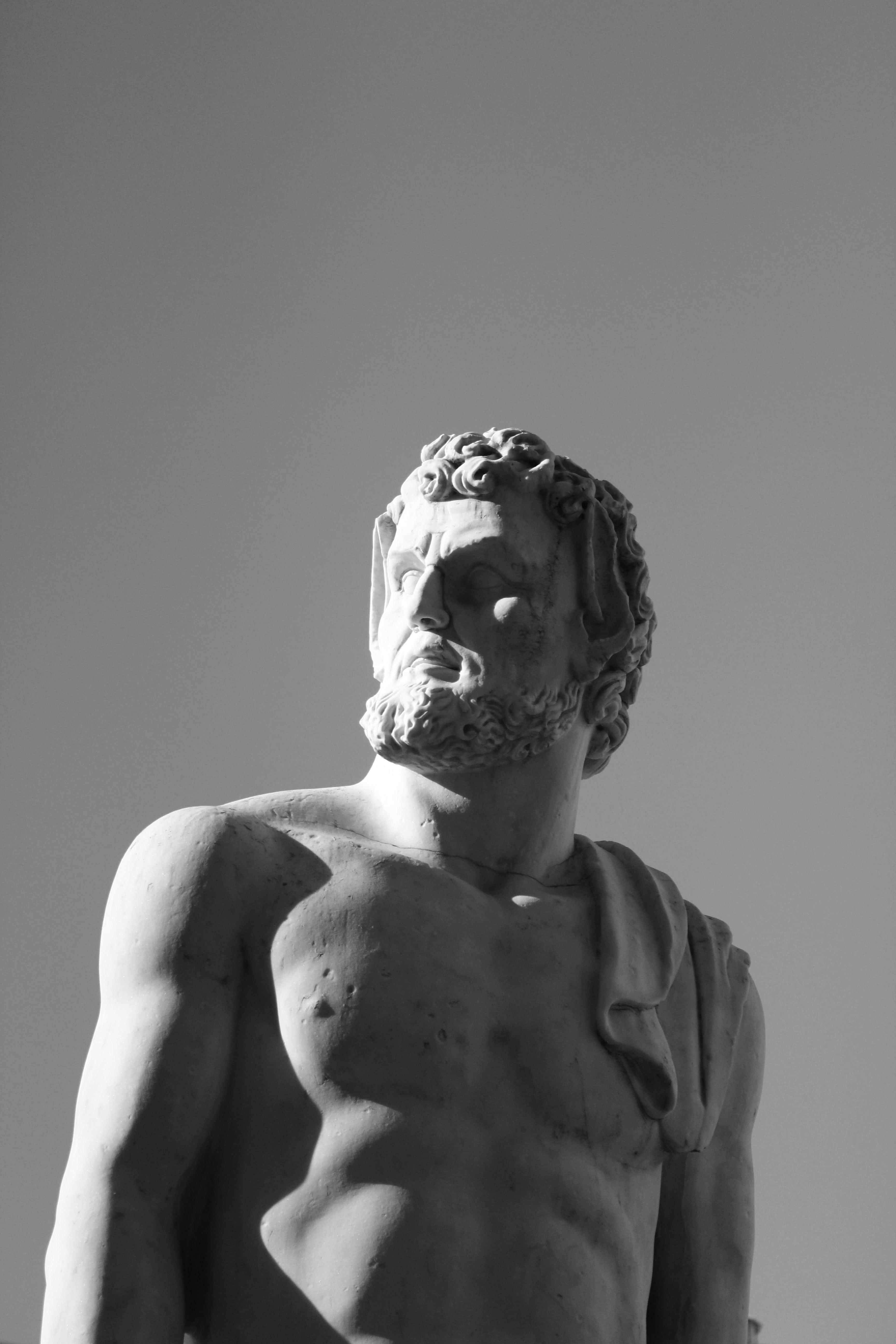 male likeness, clear sky, copy space, representation, shirtless, nature, creativity, history, studio shot, palermo, 5K, sculpture, human representation, Phone HD Wallpaper