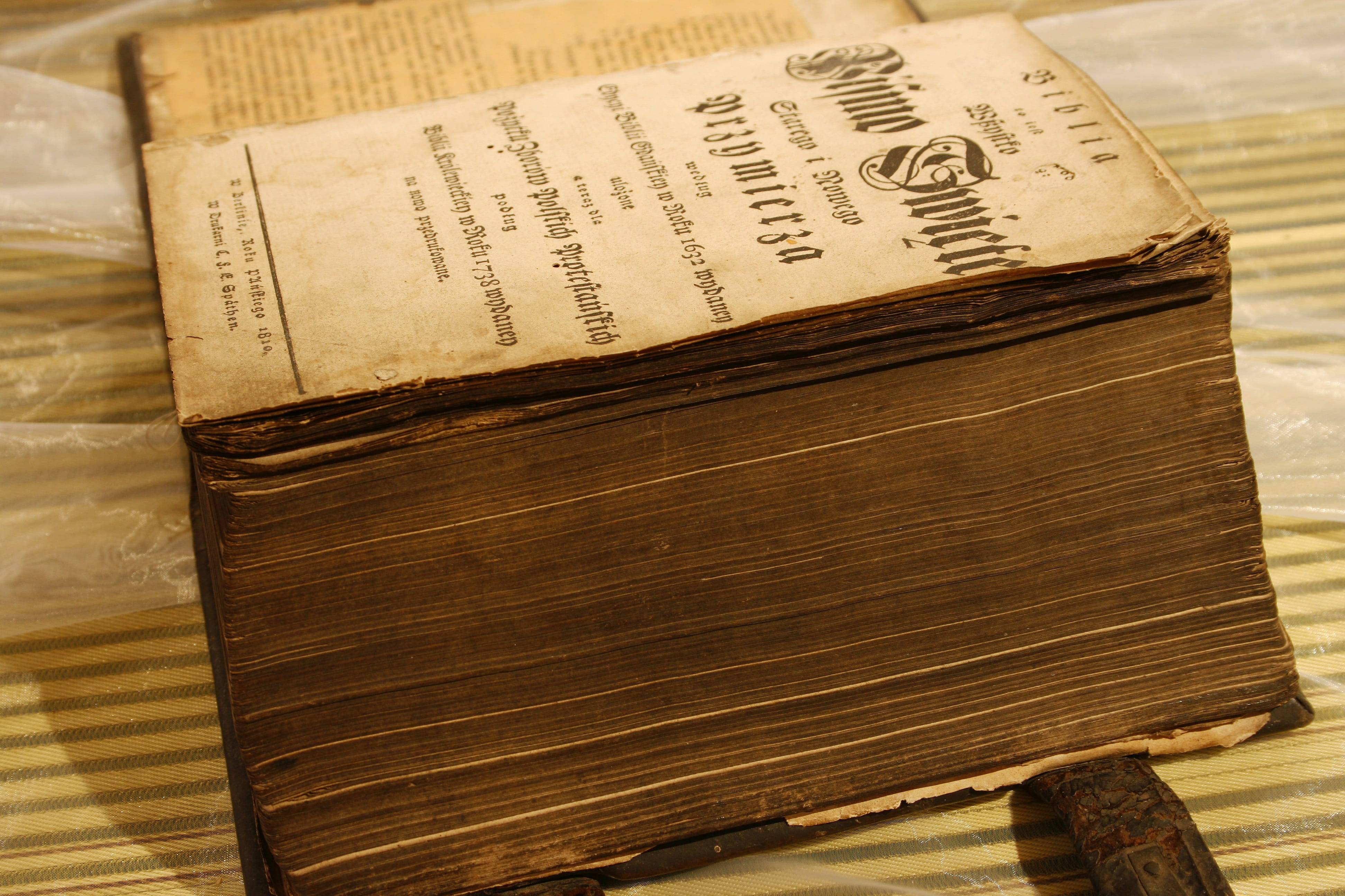 text, non-western script, page, old testament, paper, no one, historic, expertise, the scriptures, publication, literature, script, old, close-up, book, HD Wallpaper