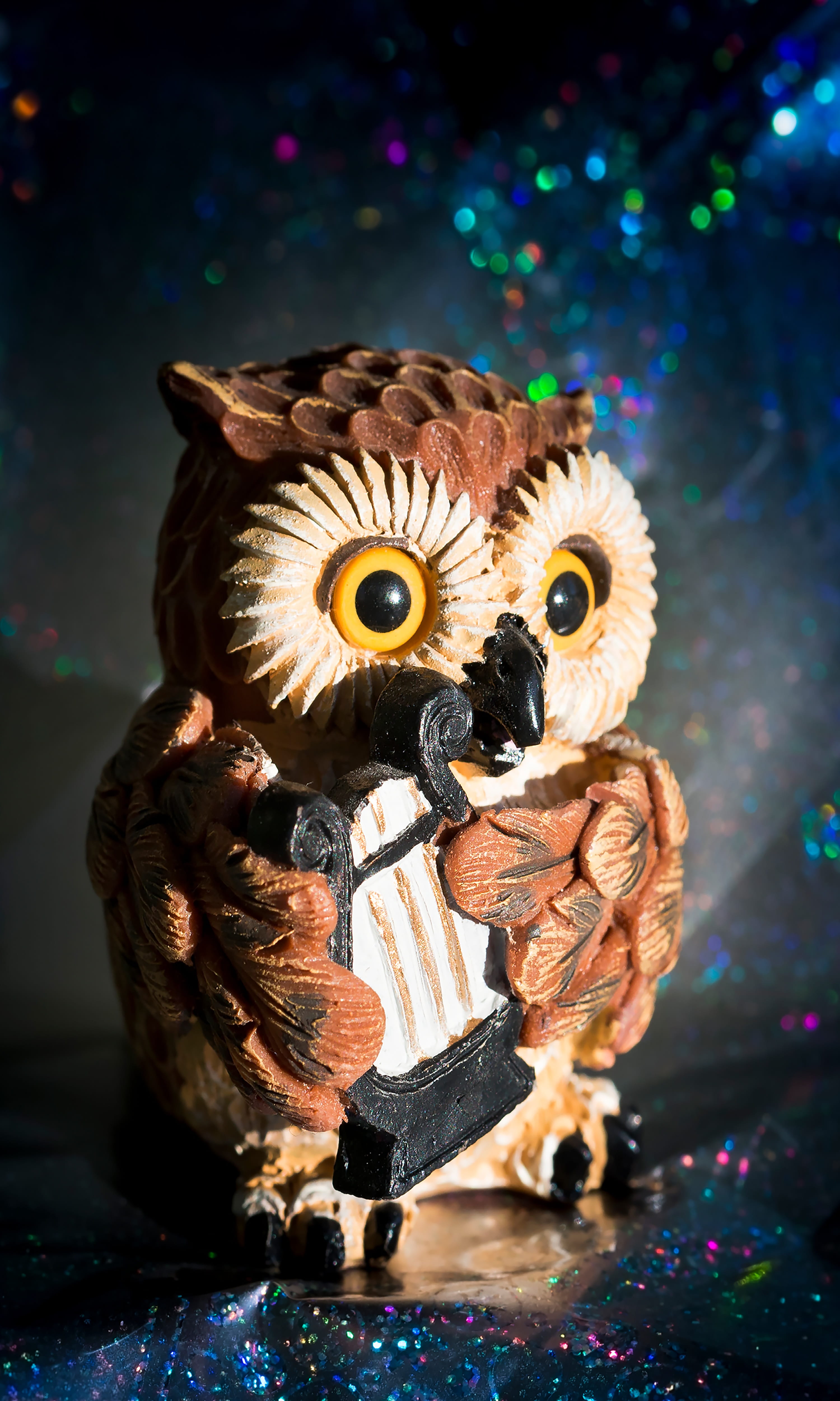 no people, toy, eagle owl, animal representation, table, animal, eyes, focus on foreground, close-up, nature, owl, bird, raptor, representation, statue, Phone HD Wallpaper