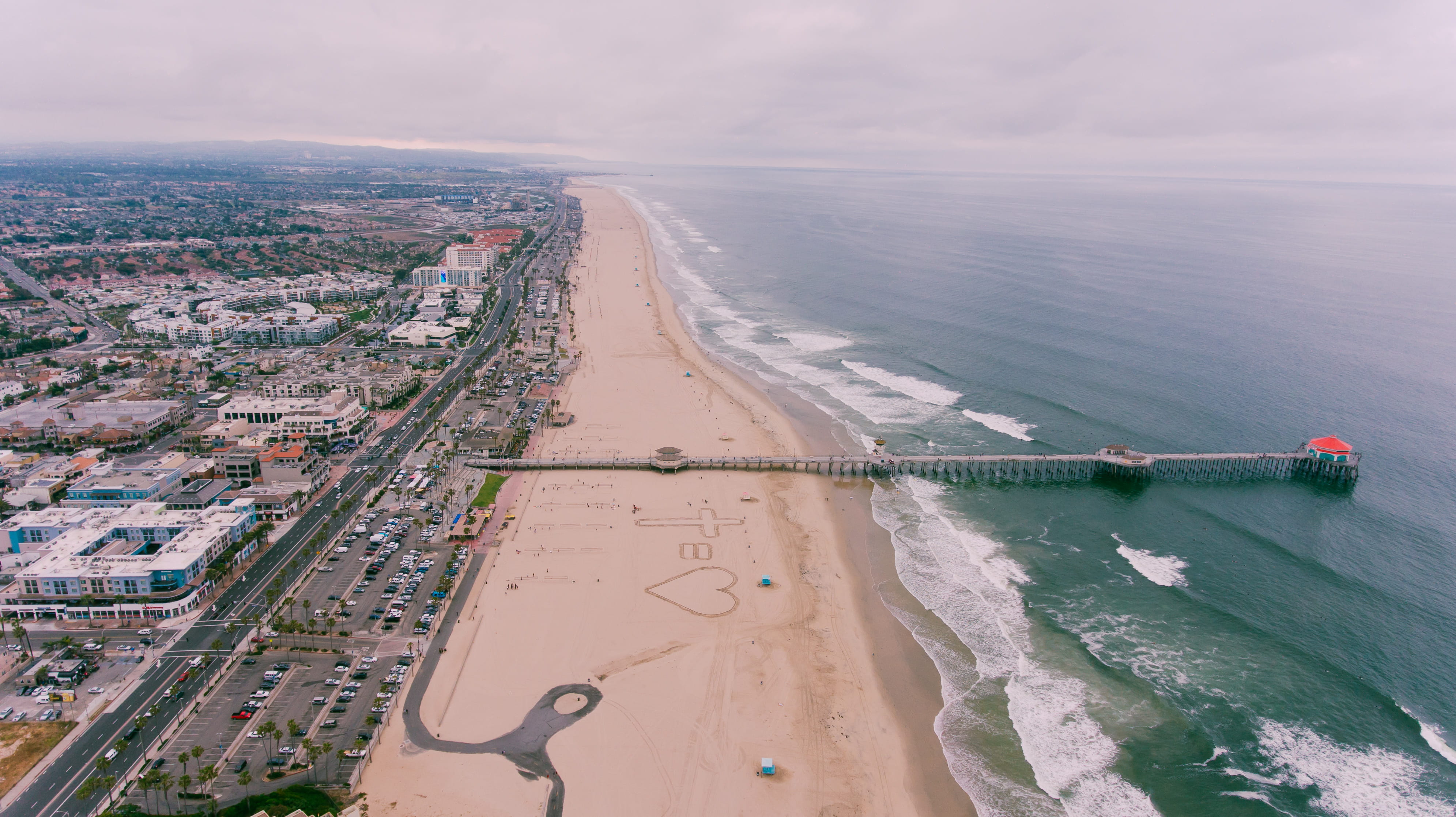 day, united states, building exterior, architecture, town, road, city, ocean, shoreline, 4K, waterfront, built structure, beach, 1164 ca-1, coast, urban, HD Wallpaper