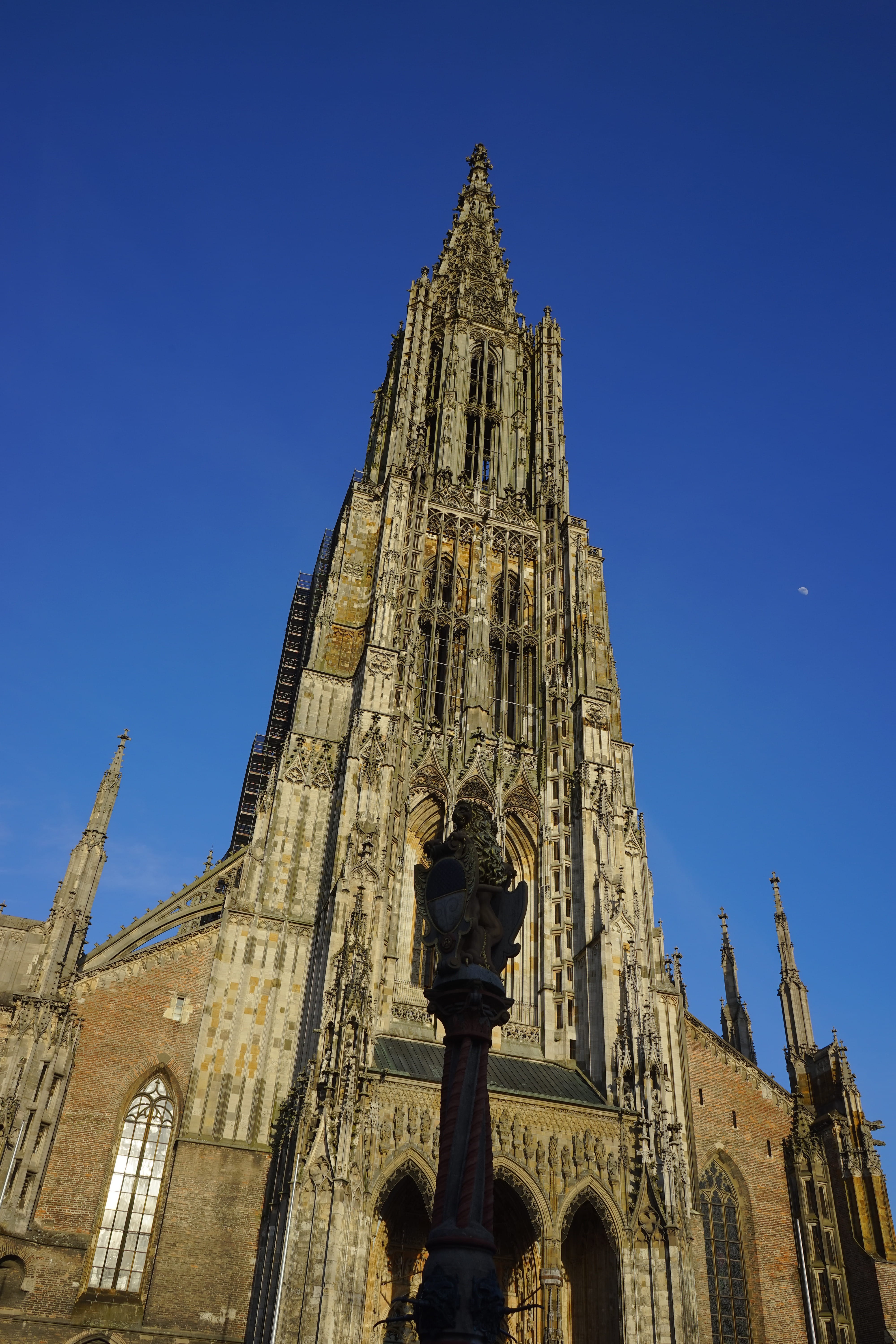 front, building exterior, no people, place of worship, Ulm Cathedral, spirituality, dom, the past, history, Münster, record, spire, Church, tower, travel destinations, Phone HD Wallpaper