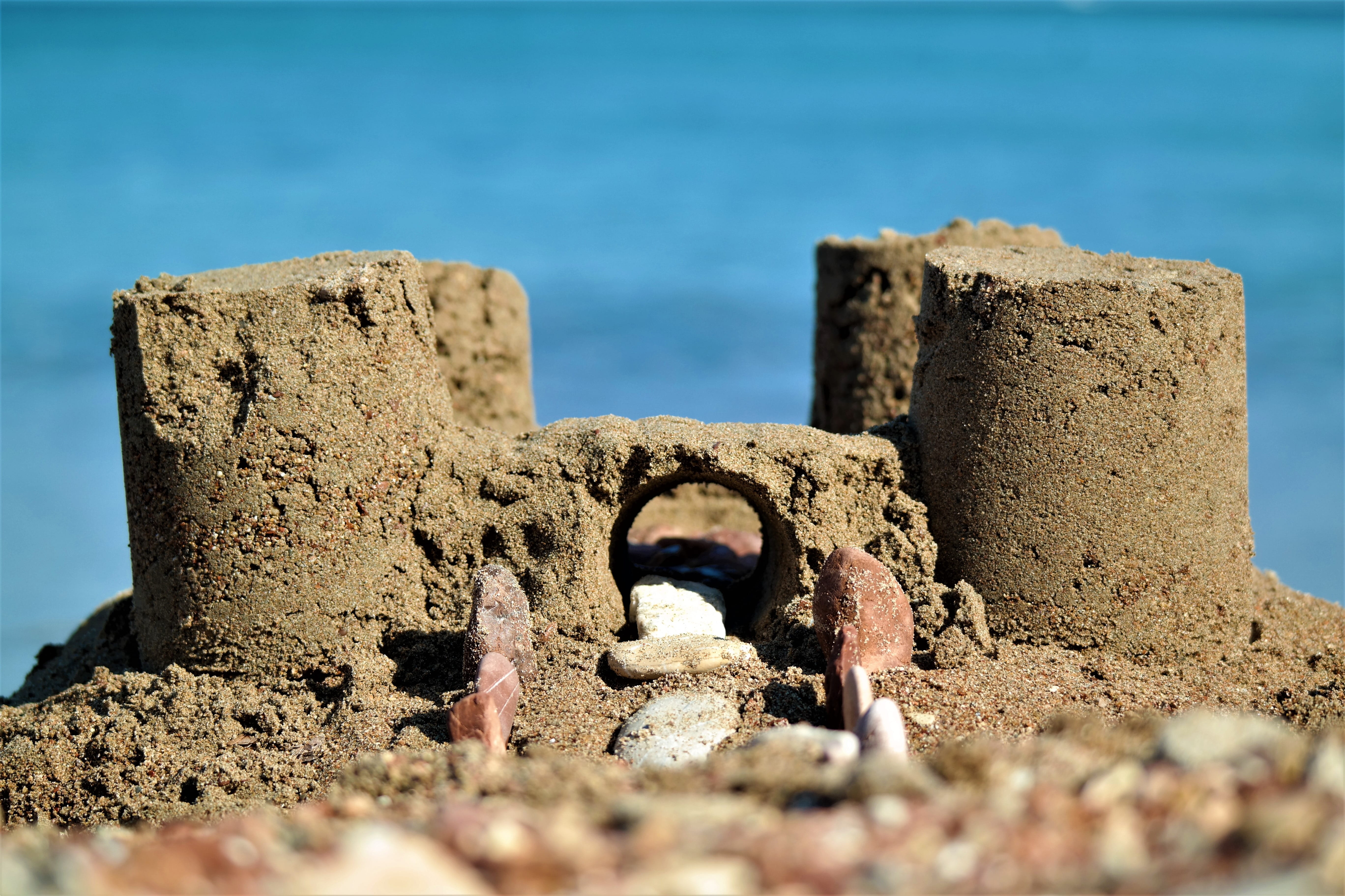 build, the past, nature, run-down, digging, deterioration, 5K, holiday, no people, selective focus, sunlight, artwork, abandoned, sea, ruined, old ruin, HD Wallpaper