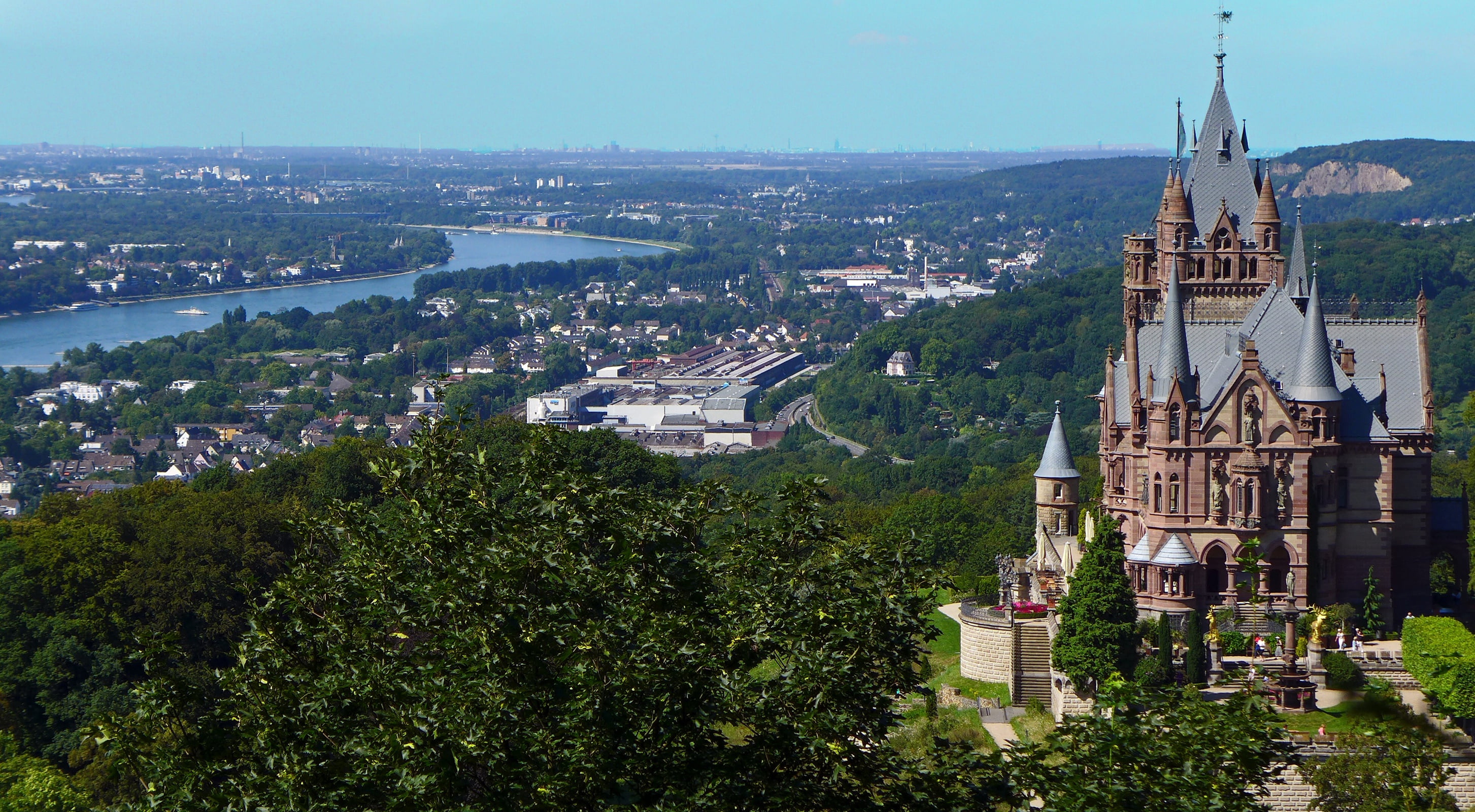 North Rhine-Westphalia, Konigswinter, Dragon Castle, King winter, Rhine River, river, castle, the Rhine river, panorama, Dragons Castle, The City Of Rivne, HD Wallpaper