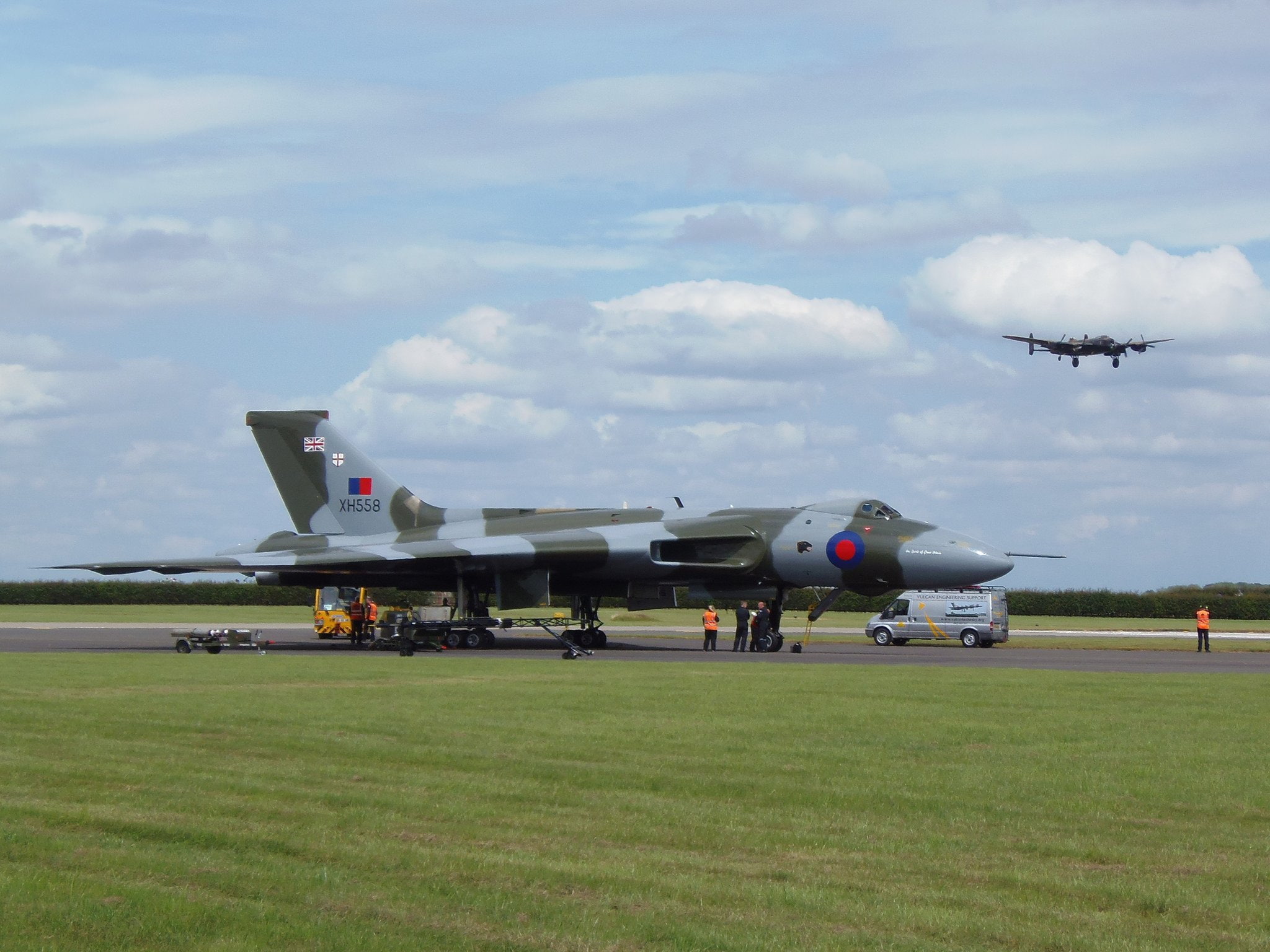 strategic, bomber, air, 1080P, delta, england, siddeley, royal, wing, b 2, vulcan, avro, force, hawker, HD Wallpaper