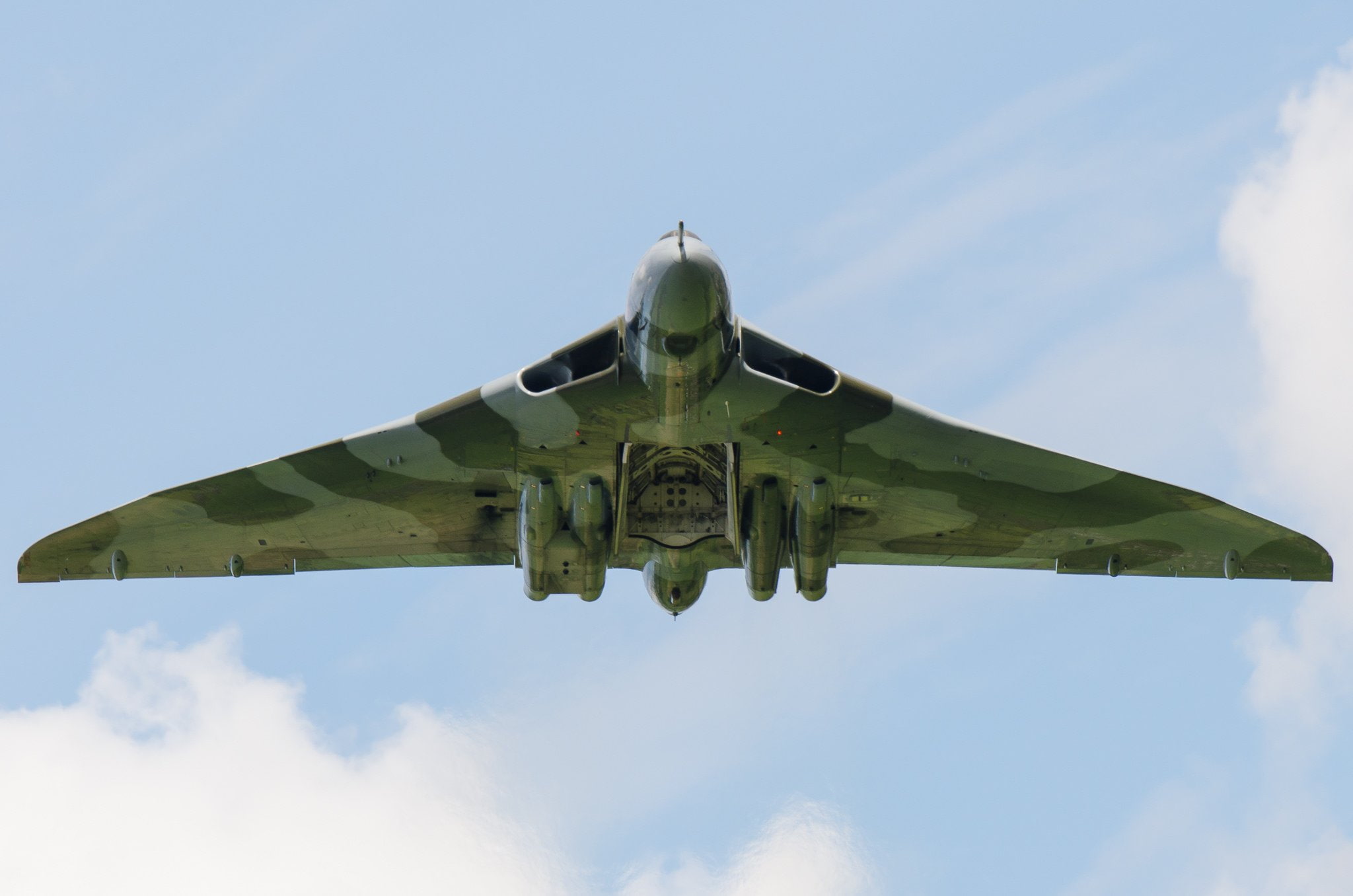 air, siddeley, hawker, vulcan, england, wing, bomber, 1080P, b 2, force, delta, strategic, avro, royal, aircrafts, HD Wallpaper