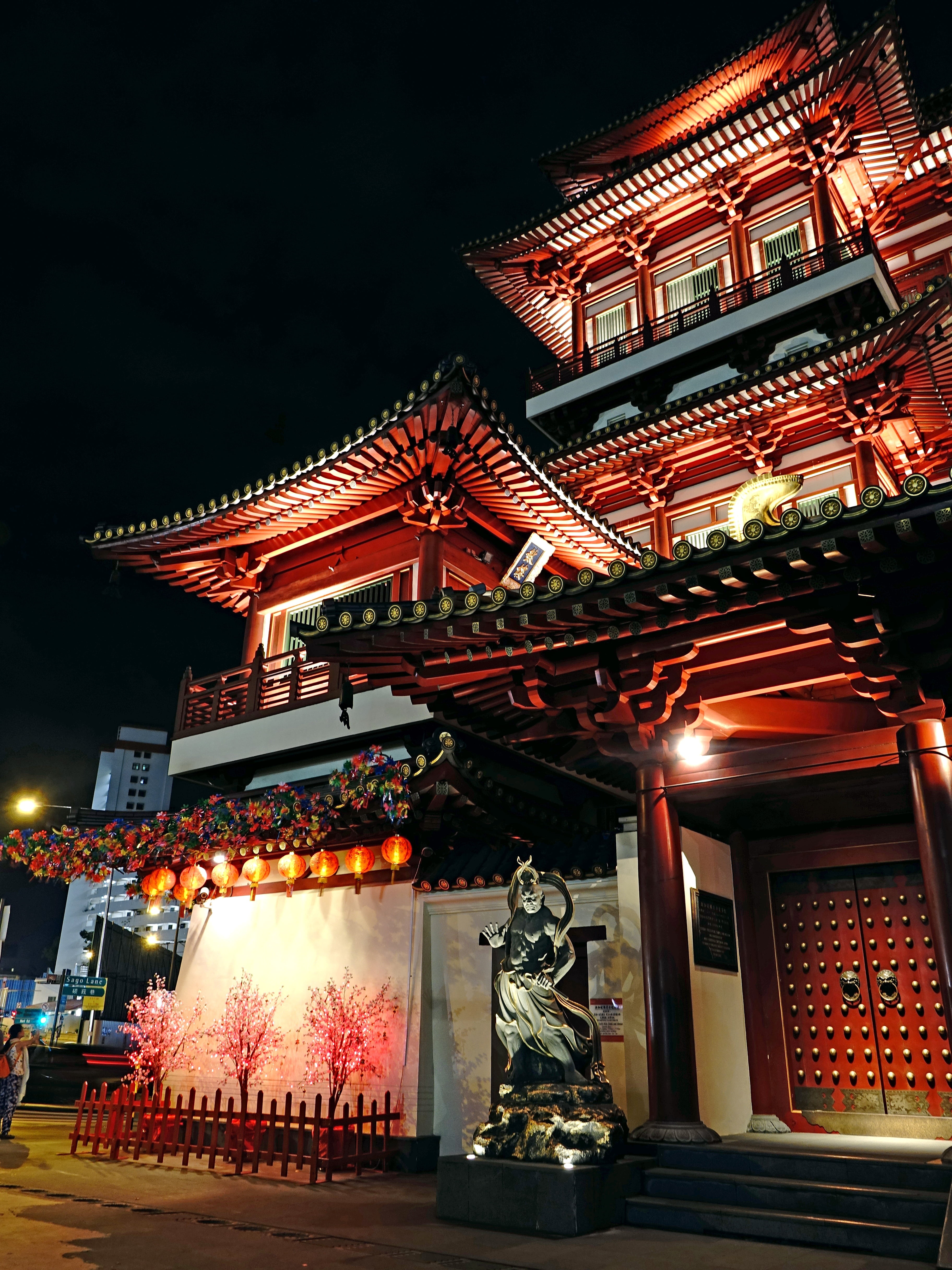 sculpture, tourist attraction, temple, celebration, building exterior, japanese, shop, built structure, spirituality, religion, no people, lighting, chinatown, Phone HD Wallpaper