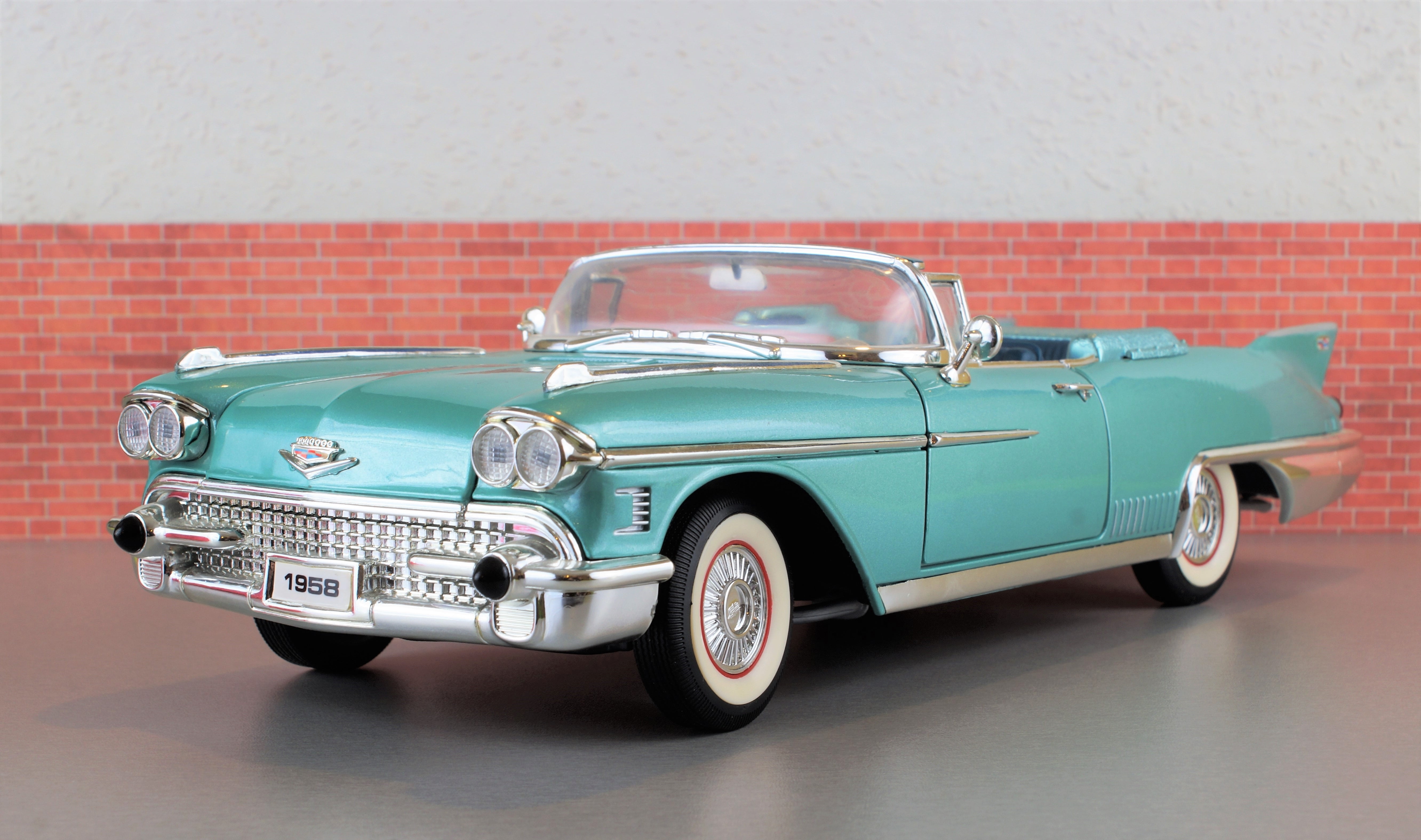 antique, car, transportation, vintage car, metal, retro styled, no people, usa, nostalgia, the past, red, america, silver colored, motor vehicle, model, HD Wallpaper