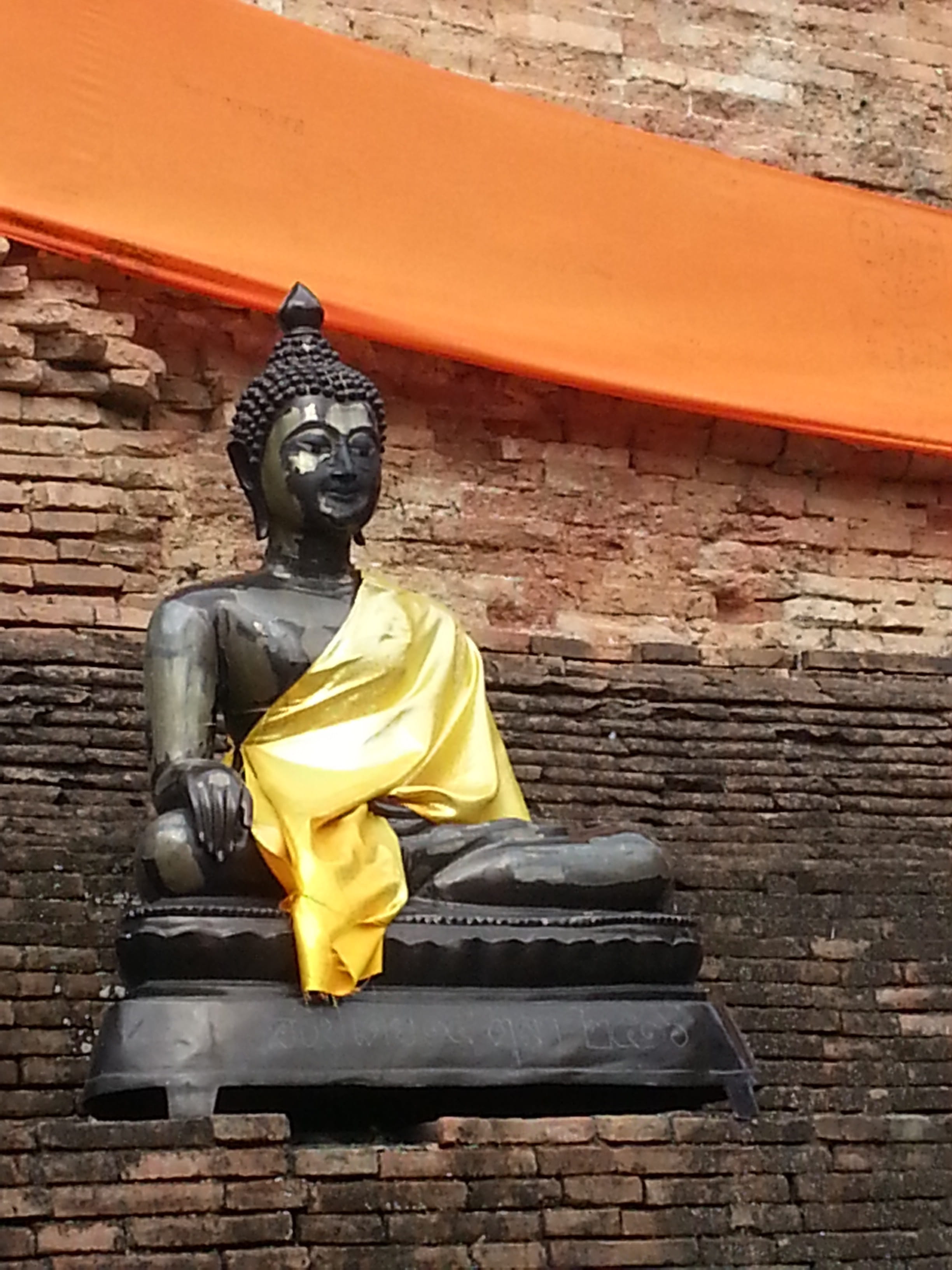 built structure, creativity, male likeness, 2K, representation, Thailand, craft, statue, wat, cultures, praying, Buddhism, religion, no people, Buddha, Phone HD Wallpaper