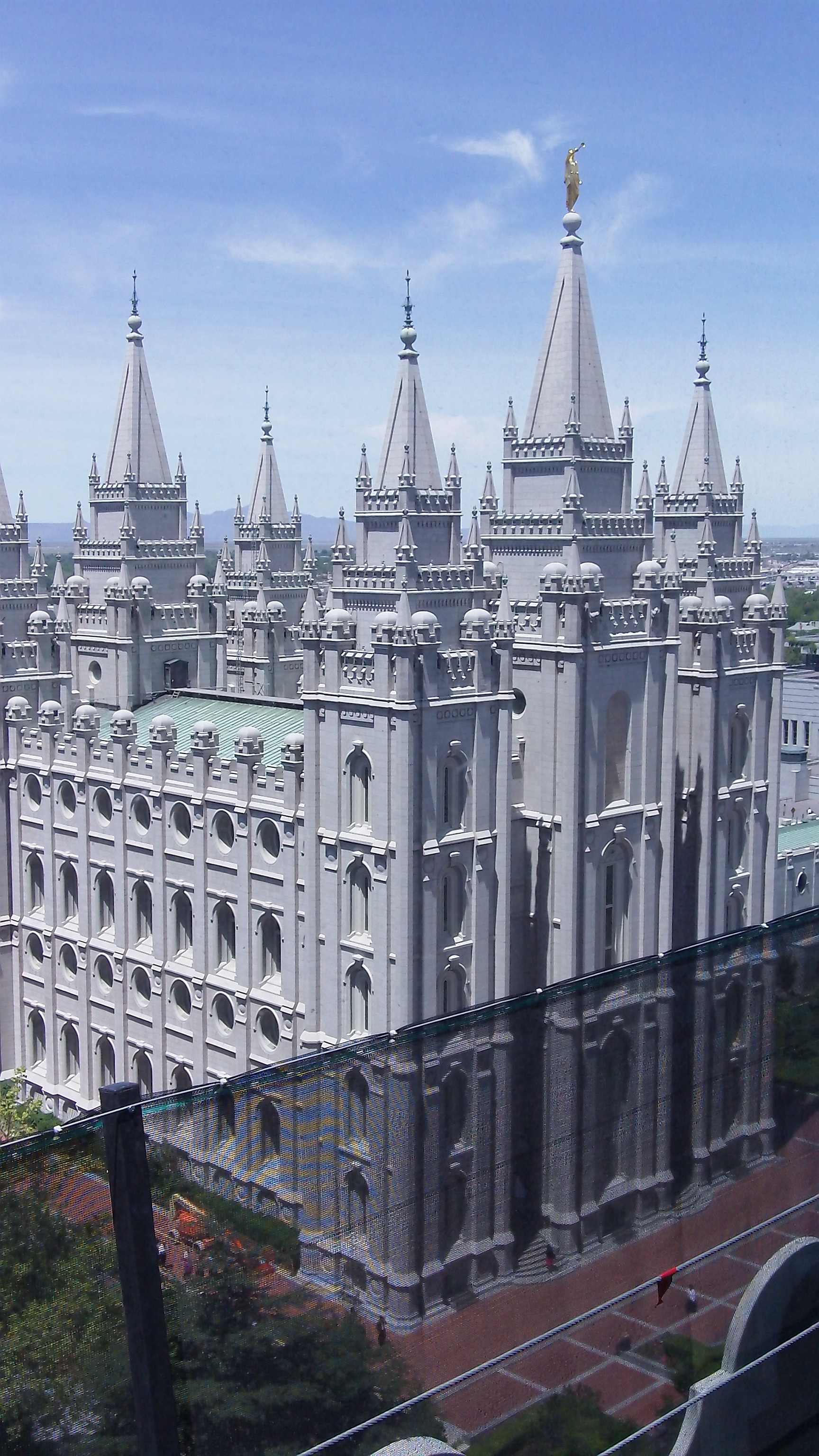 salt lake city, landmark, transportation, temple, saints, outdoors, joseph smith building, mormonism, salt lake city temple, utah, mormon, spire, religion, Phone HD Wallpaper