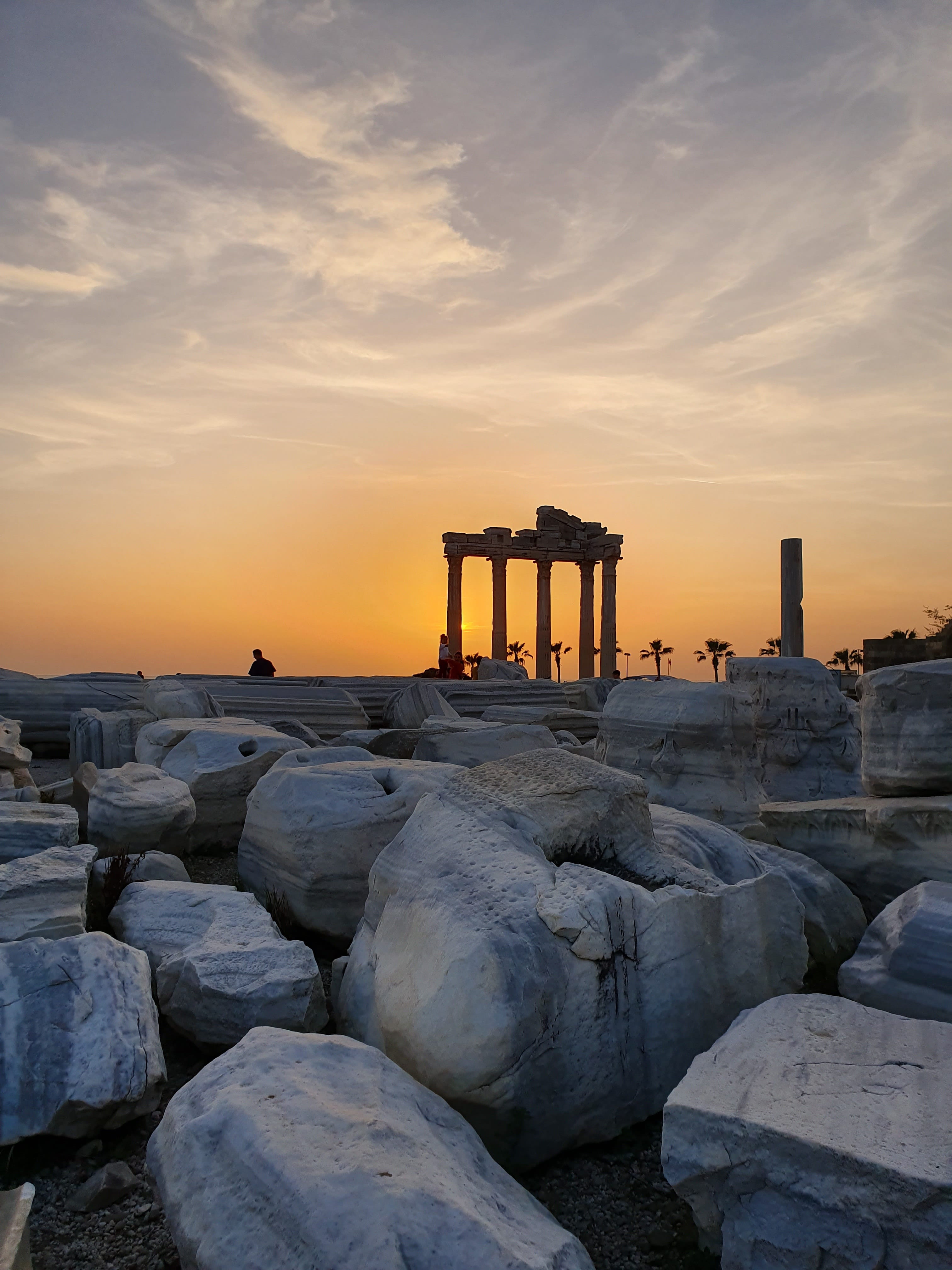 the temple of apollo, water, tranquility, ancient civilization, rock - object, beauty in nature, outdoors, sky, 4K, cloud - sky, built structure, solid, Phone HD Wallpaper