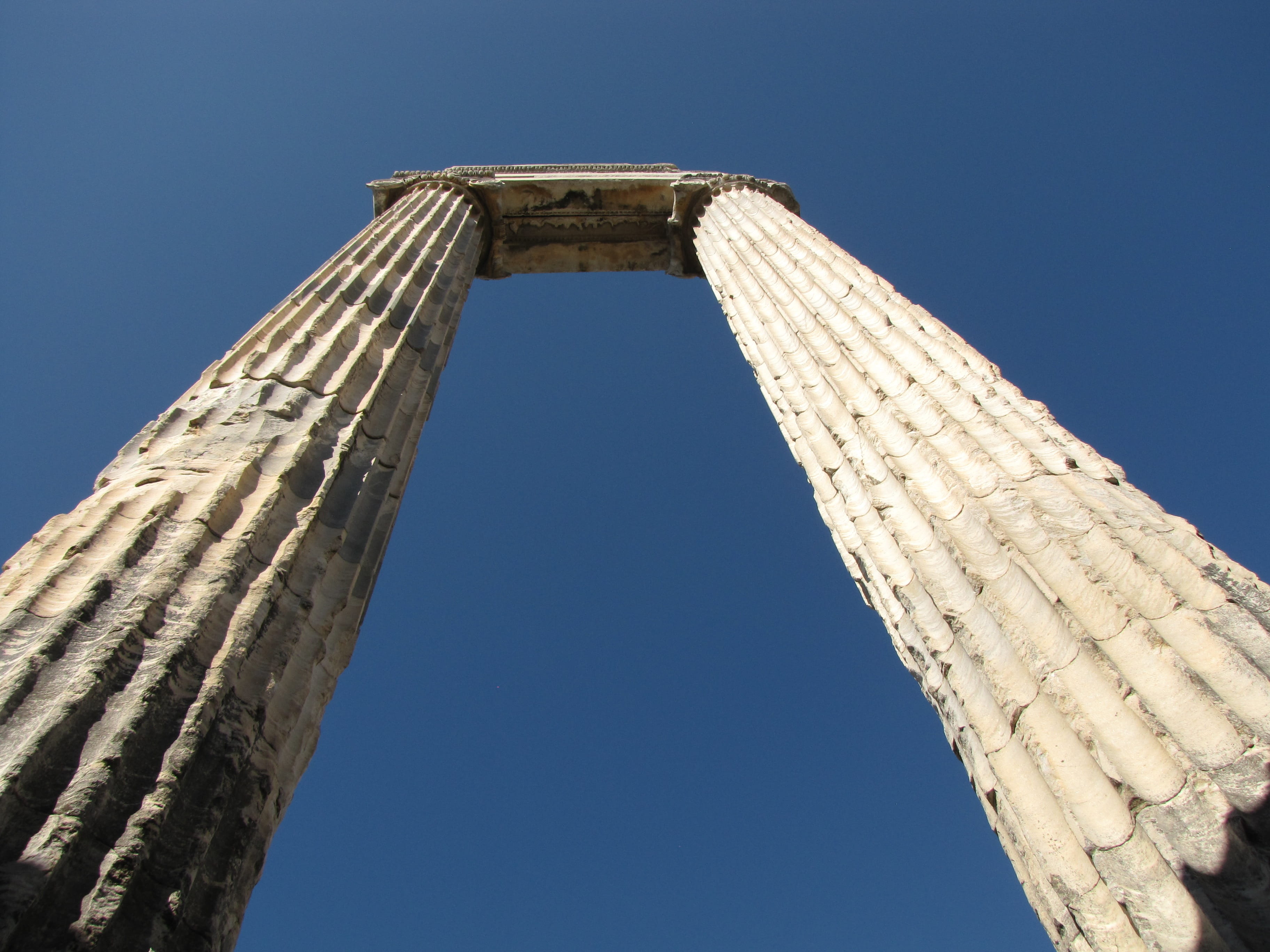 ancient, history, ruined, Columns, sky, Apollo, Temple, old ruin, the past, arch, built structure, architectural column, travel, archaeology, broken, no people, HD Wallpaper