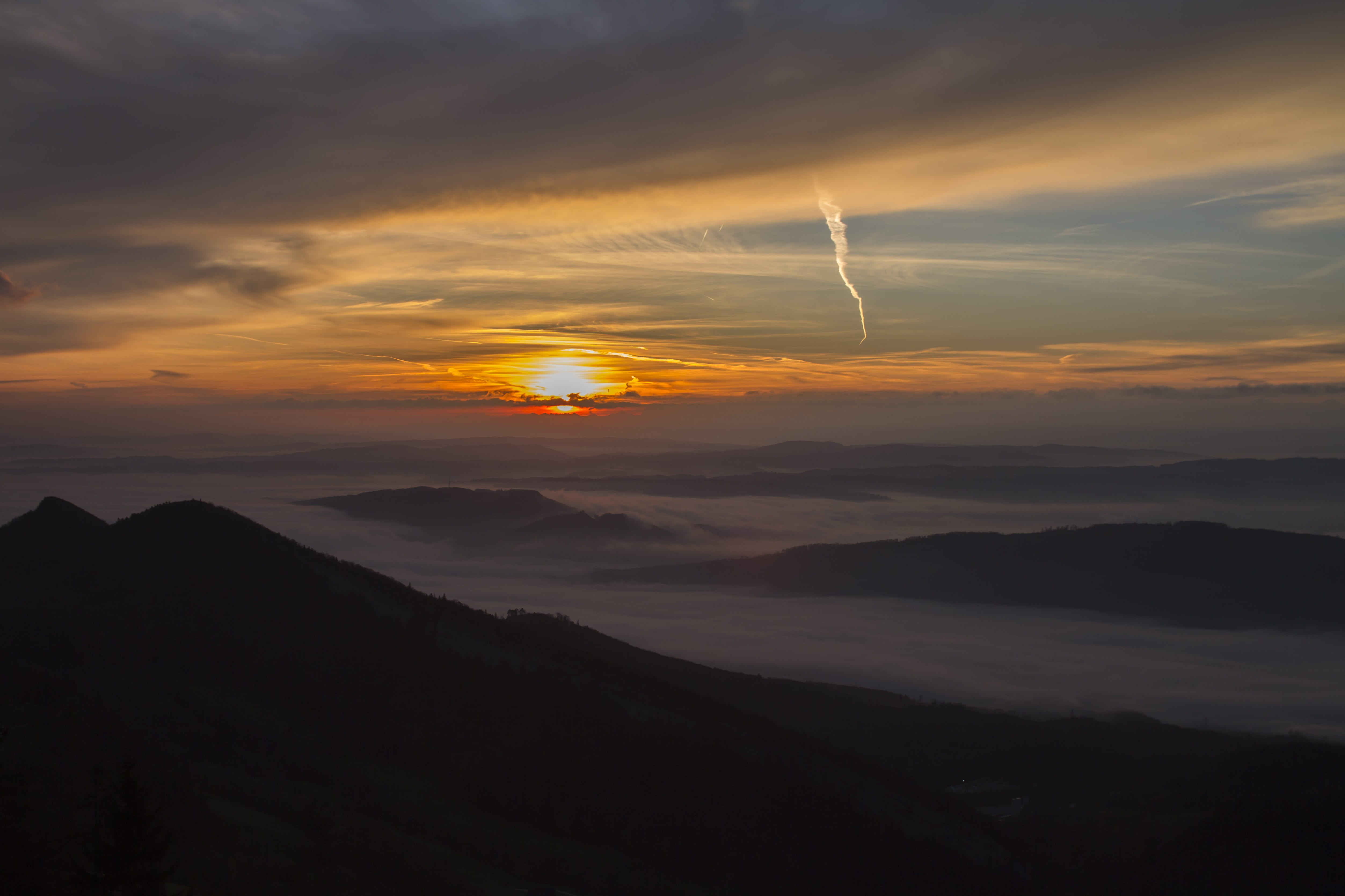 morgenstimmung, sunrise, scenics - nature, mountain peak, beauty in nature, non-urban scene, sunset, autumn, orange color, outdoors, sun, sky, morning sun, HD Wallpaper