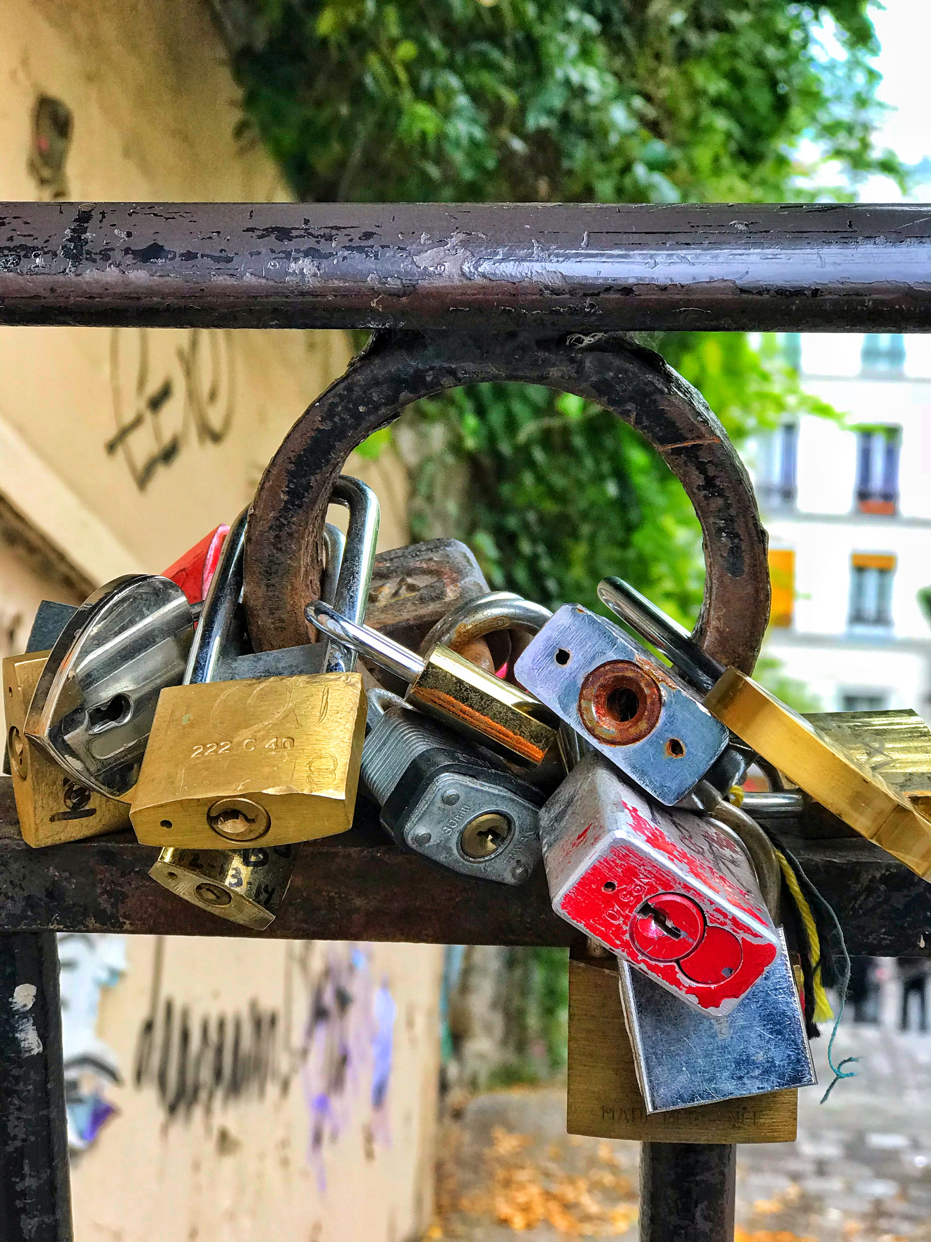 barrier, love, fence, safety, day, locks, hanging, focus on foreground, keys, close-up, padlock, luck, metal, love lock, security, loks, 4K, boundary, Phone HD Wallpaper