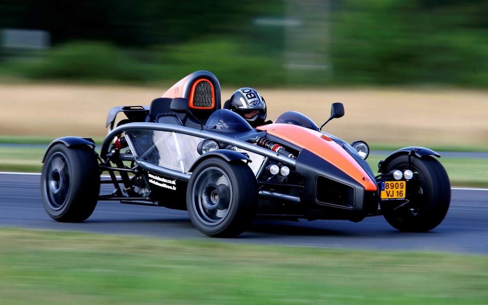 speed, professional sport, motor racing track, sports track, sport, competitive sport, motion, day, people, Ariel Atom 300, sports race, blurred motion, HD Wallpaper