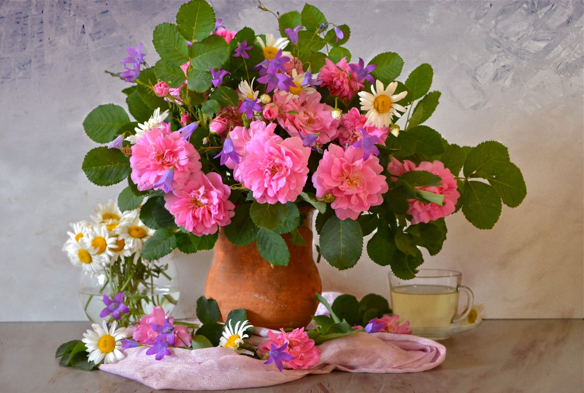 1080P, bouquet, shawl, chamomile, bells, tea, roses, HD Wallpaper