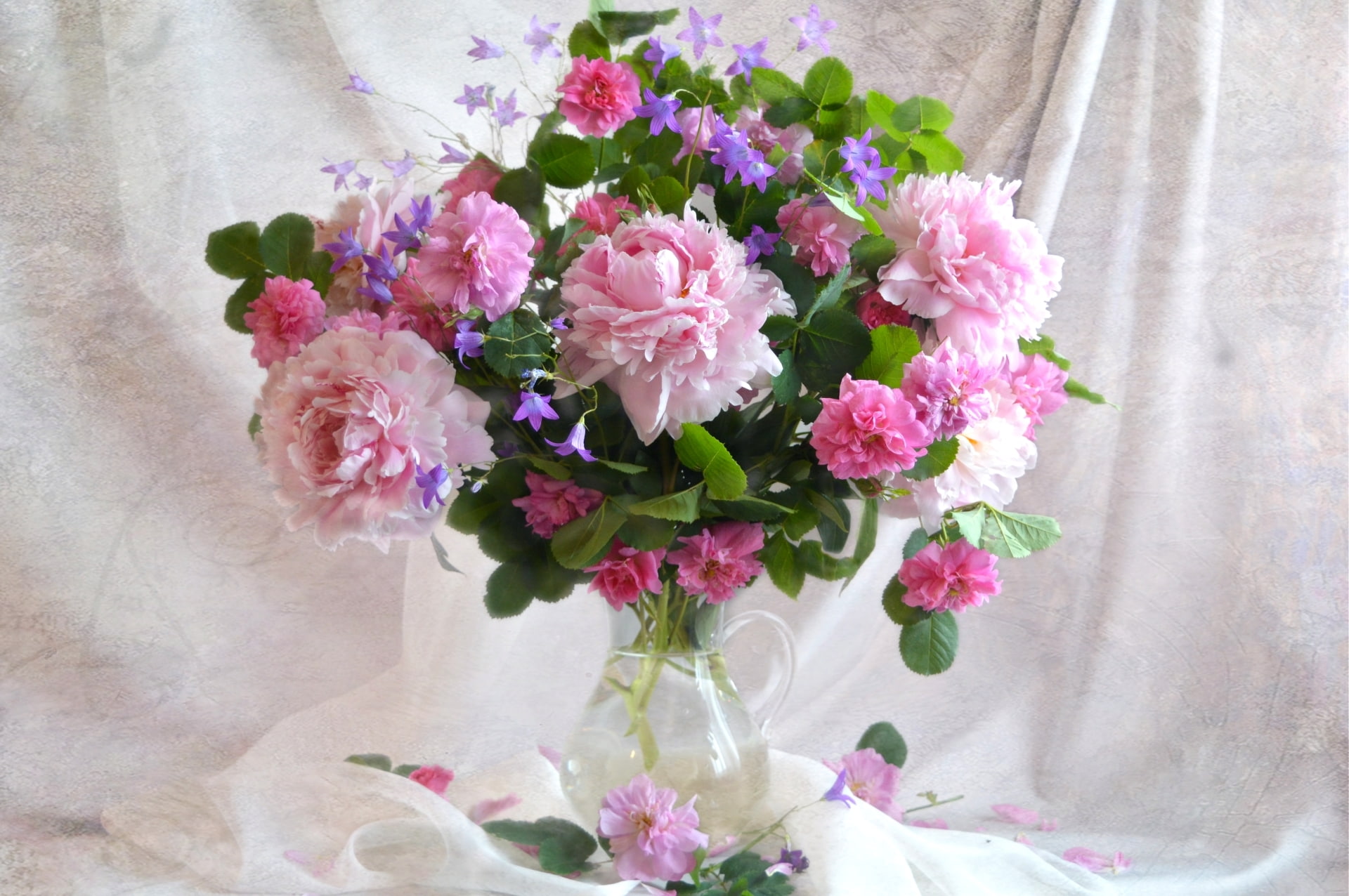 flowering plant, roses, summer, pink, petal, flower arrangement, day, romance, glass, texture, high angle view, vulnerability, tenderness, bunch of flowers, HD Wallpaper