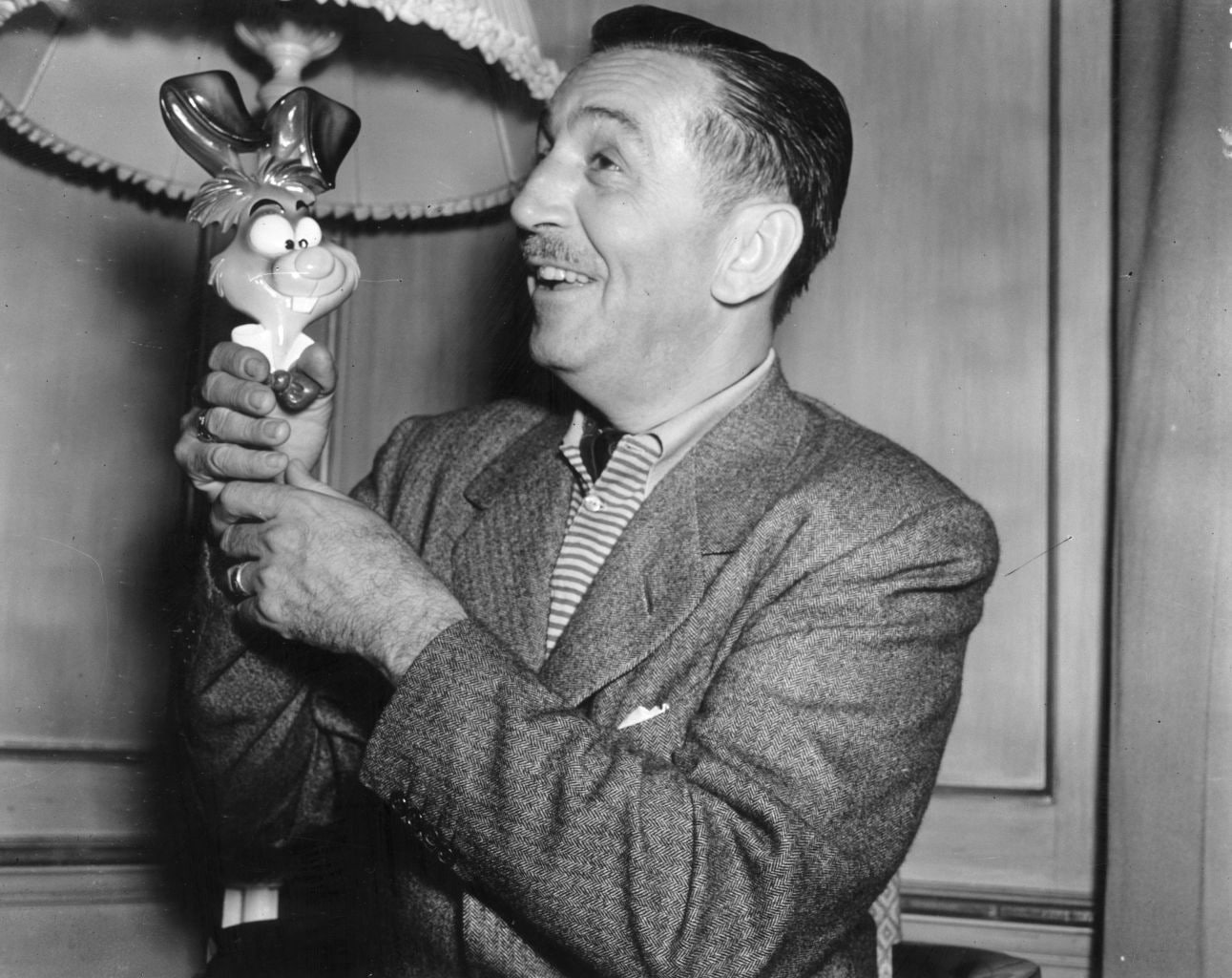 Walt Disney, holding, leisure activity, lifestyles, adult, portrait, front view, emotion, happiness, men, males, indoors, monochrome, one person, mature men, HD Wallpaper